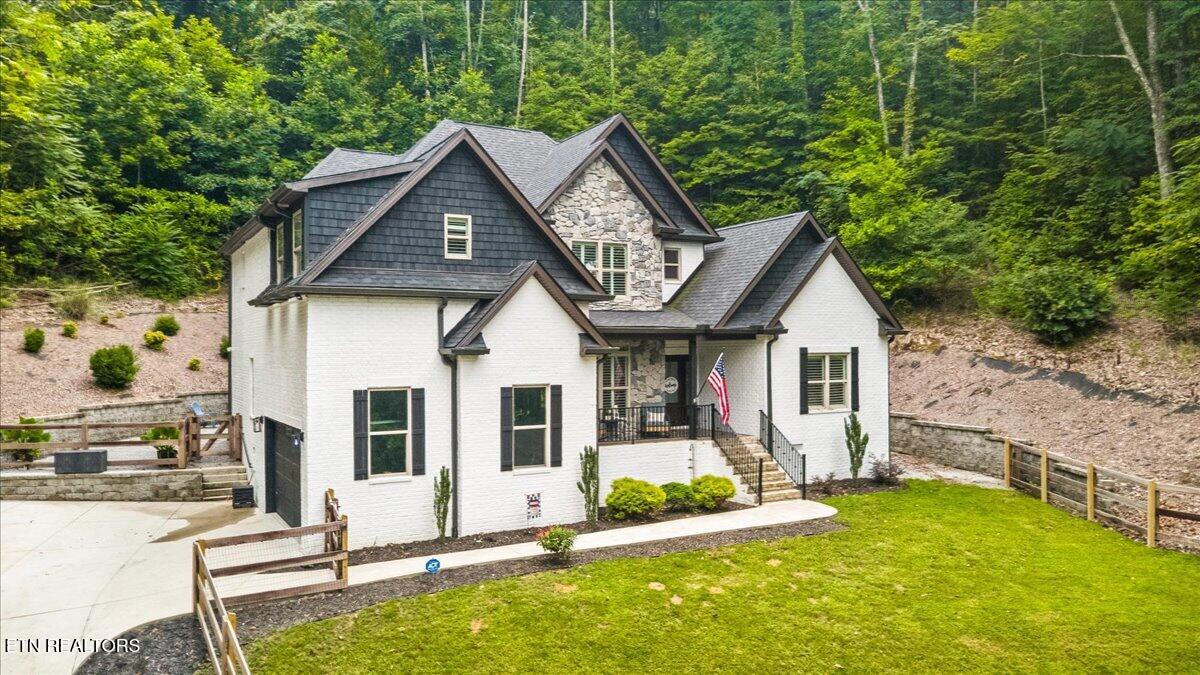 4301 Falcon Ridge Way Knoxville TN 37921
