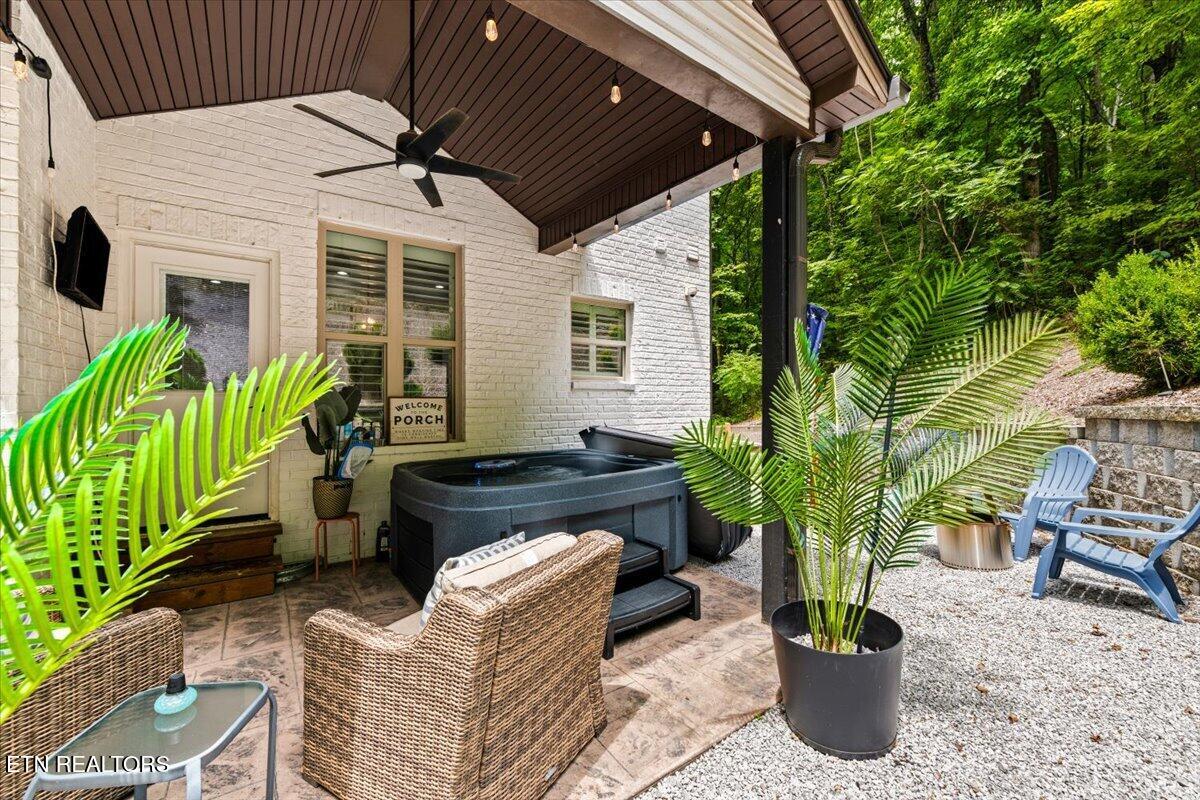 4301 Falcon Ridge Way Knoxville TN 37921