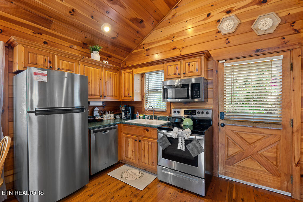3560 Scottish Highland Way Sevierville TN 37862