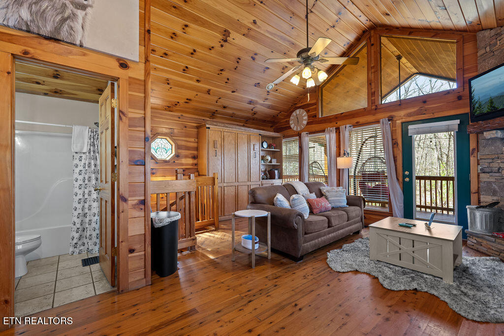 3560 Scottish Highland Way Sevierville TN 37862