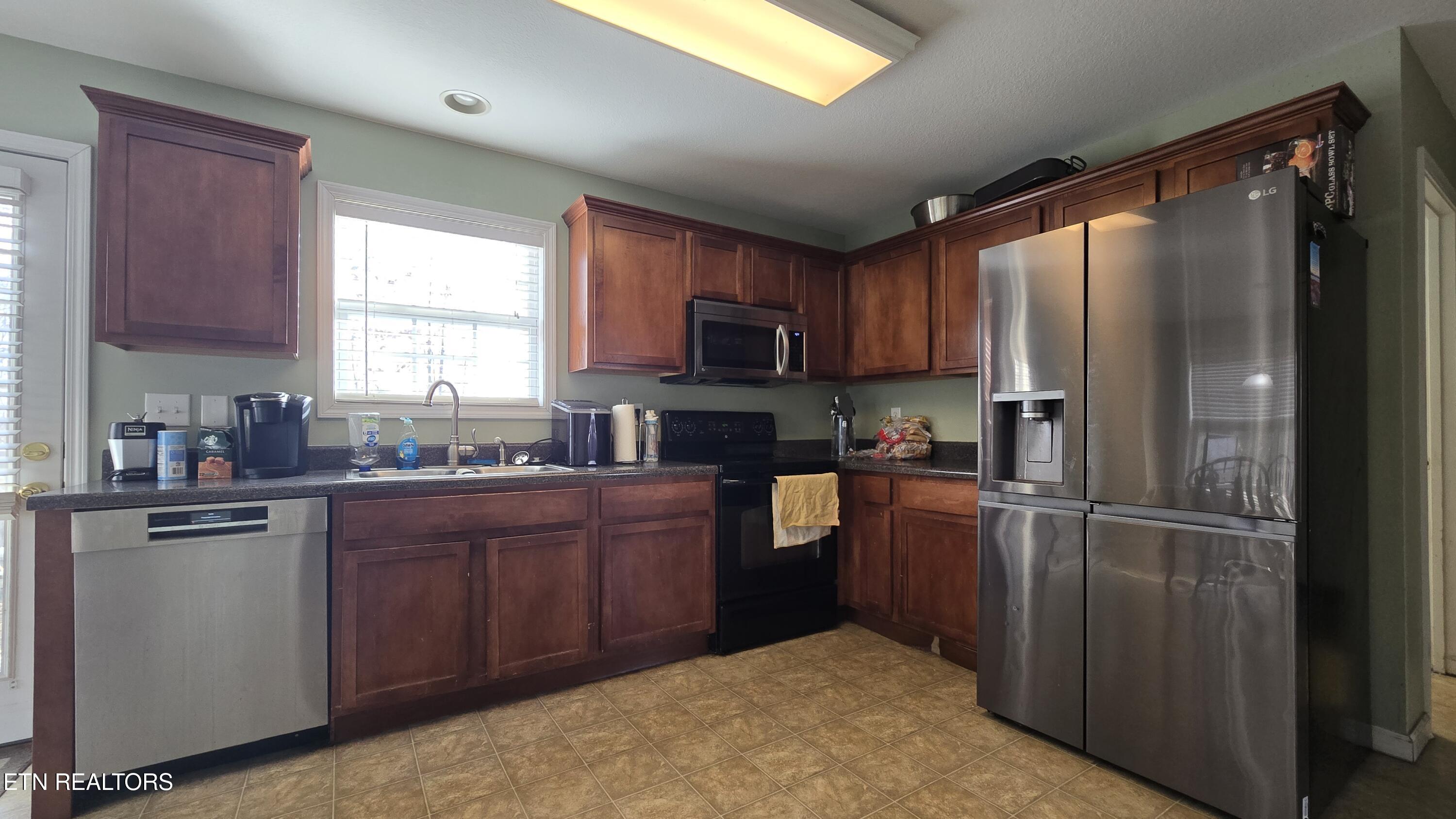2000 Mosaic Lane Knoxville TN 37924