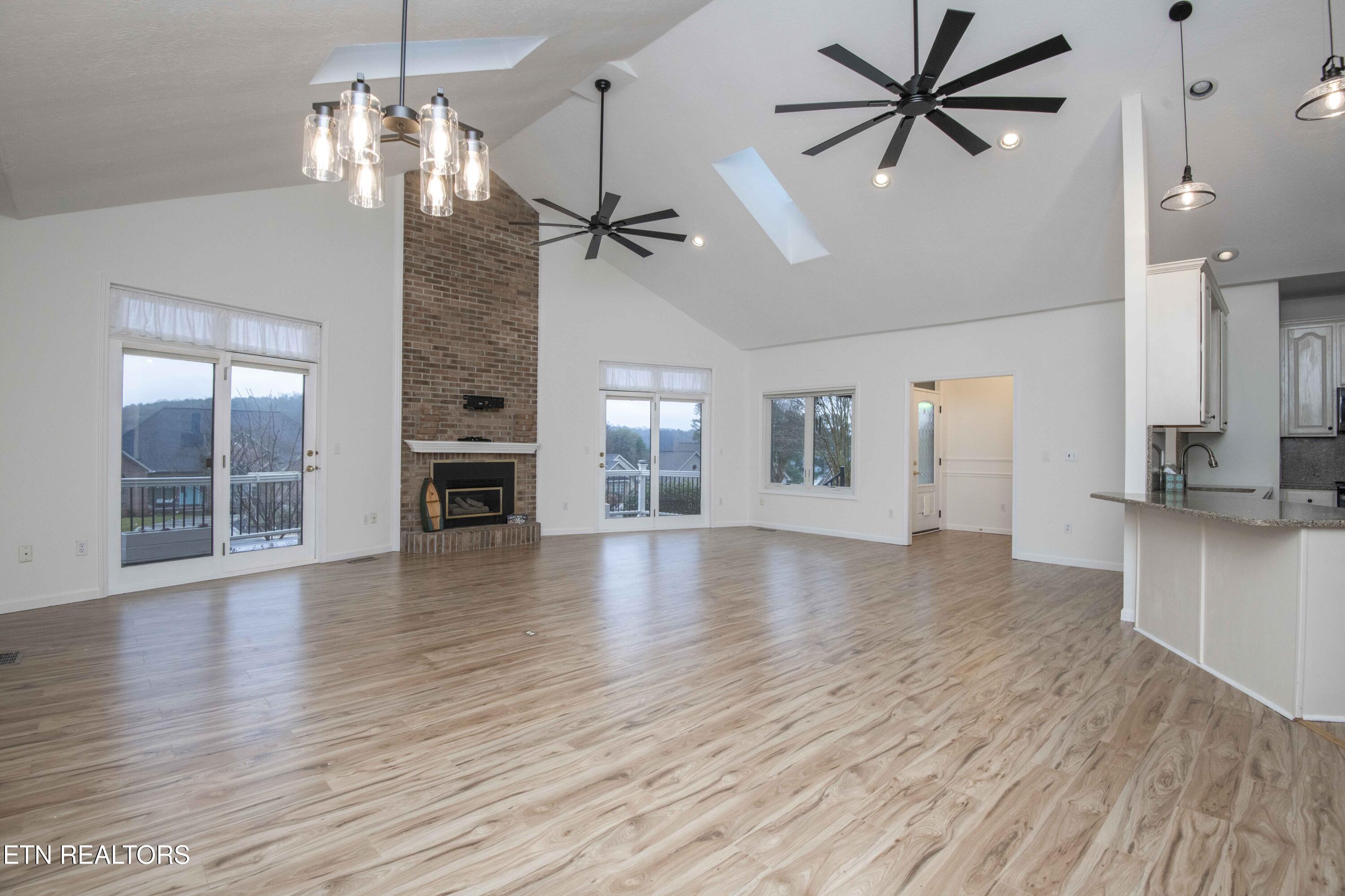 127 Kiowa Way Loudon TN 37774