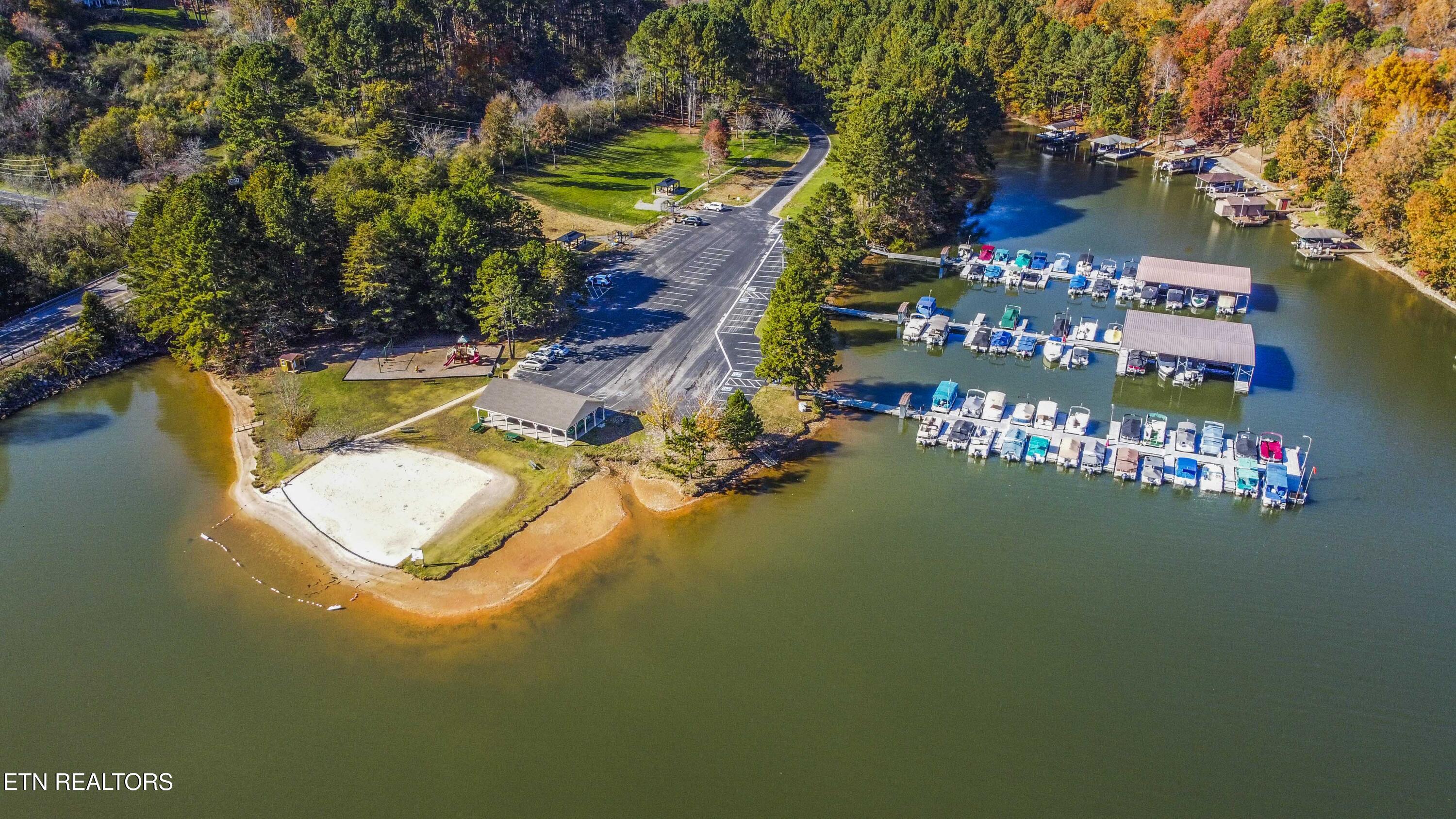 127 Kiowa Way Loudon TN 37774