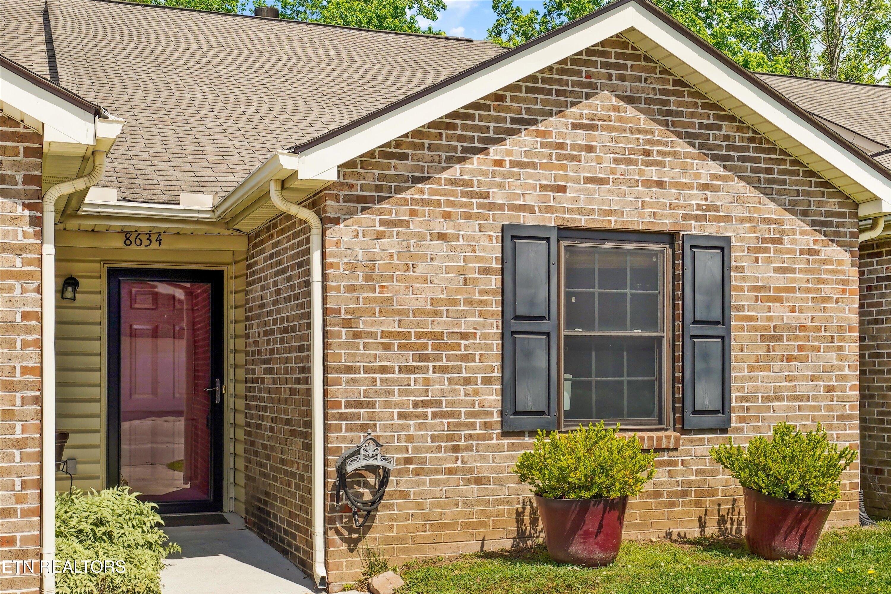 8634 Denmark Street Knoxville TN 37931