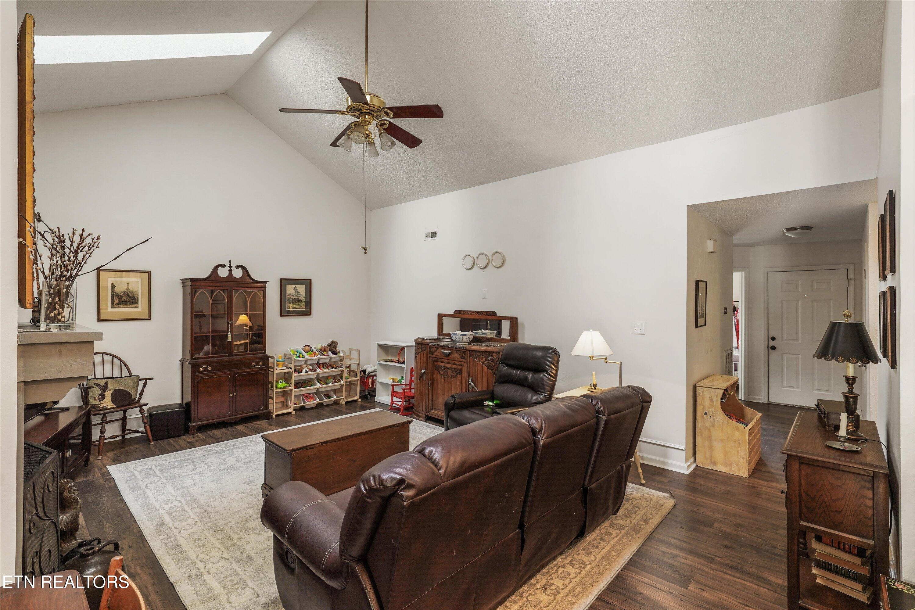 8634 Denmark Street Knoxville TN 37931
