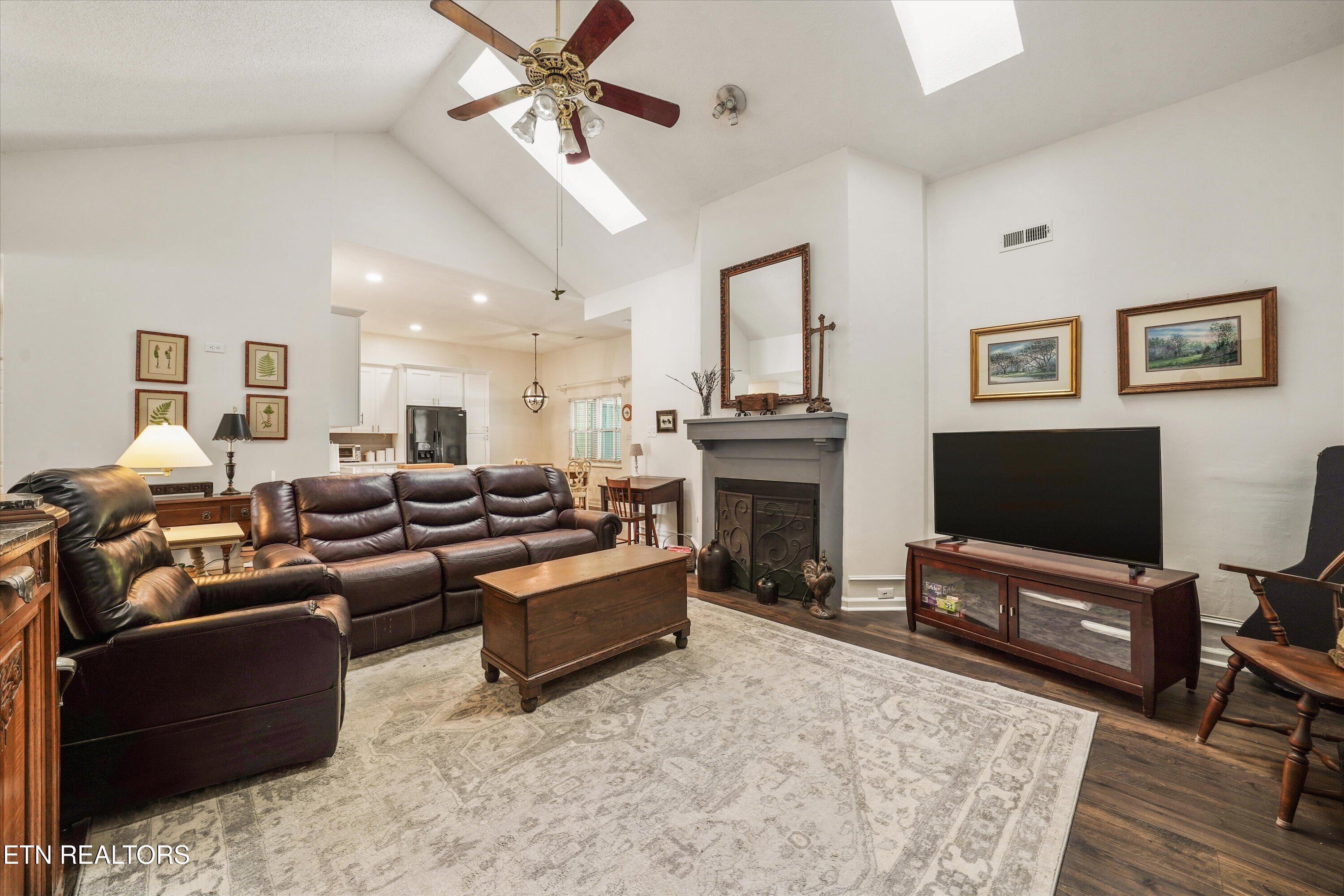 8634 Denmark Street Knoxville TN 37931