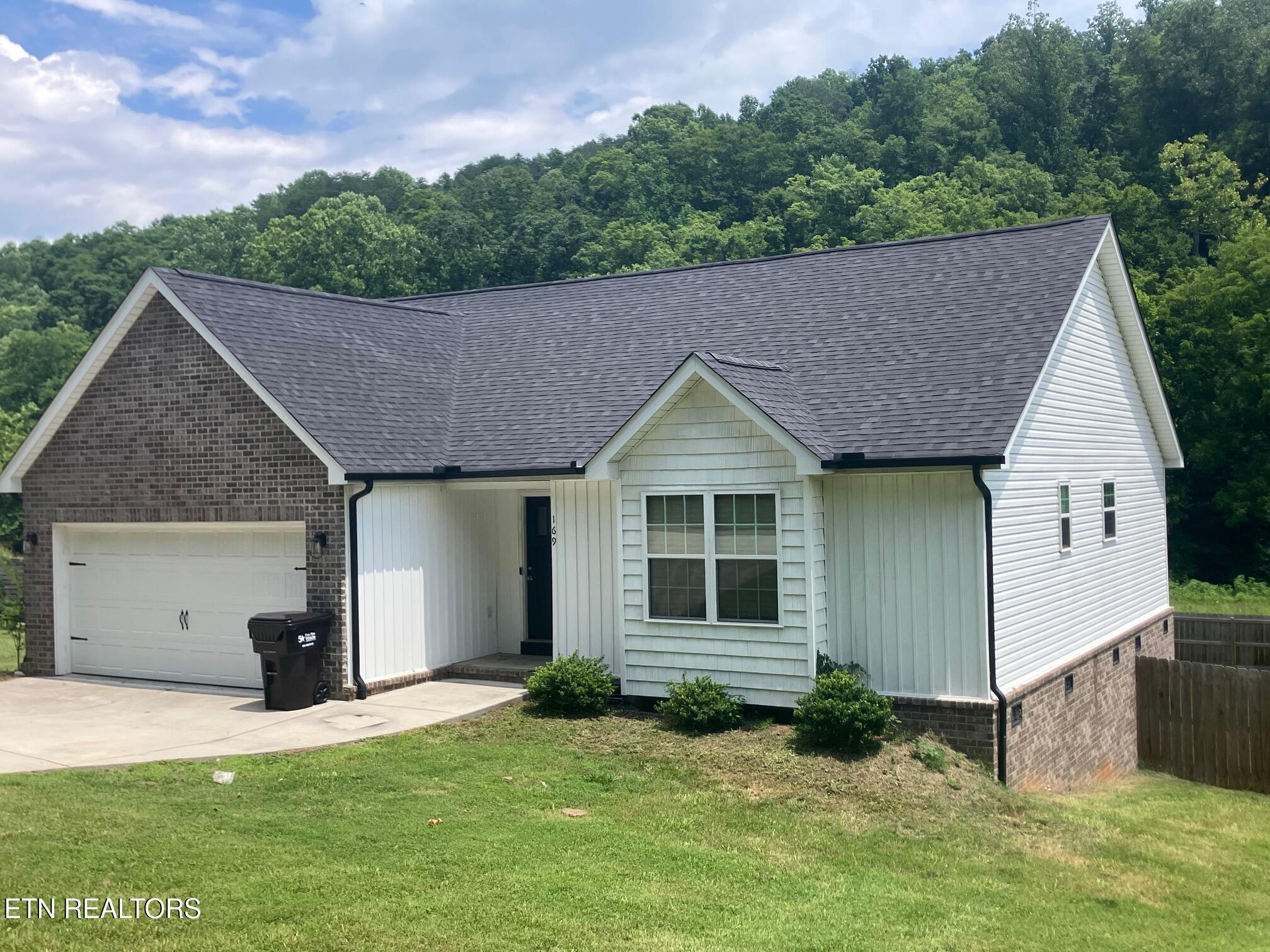 169 Old Maynardville Highway Maynardville TN 37807