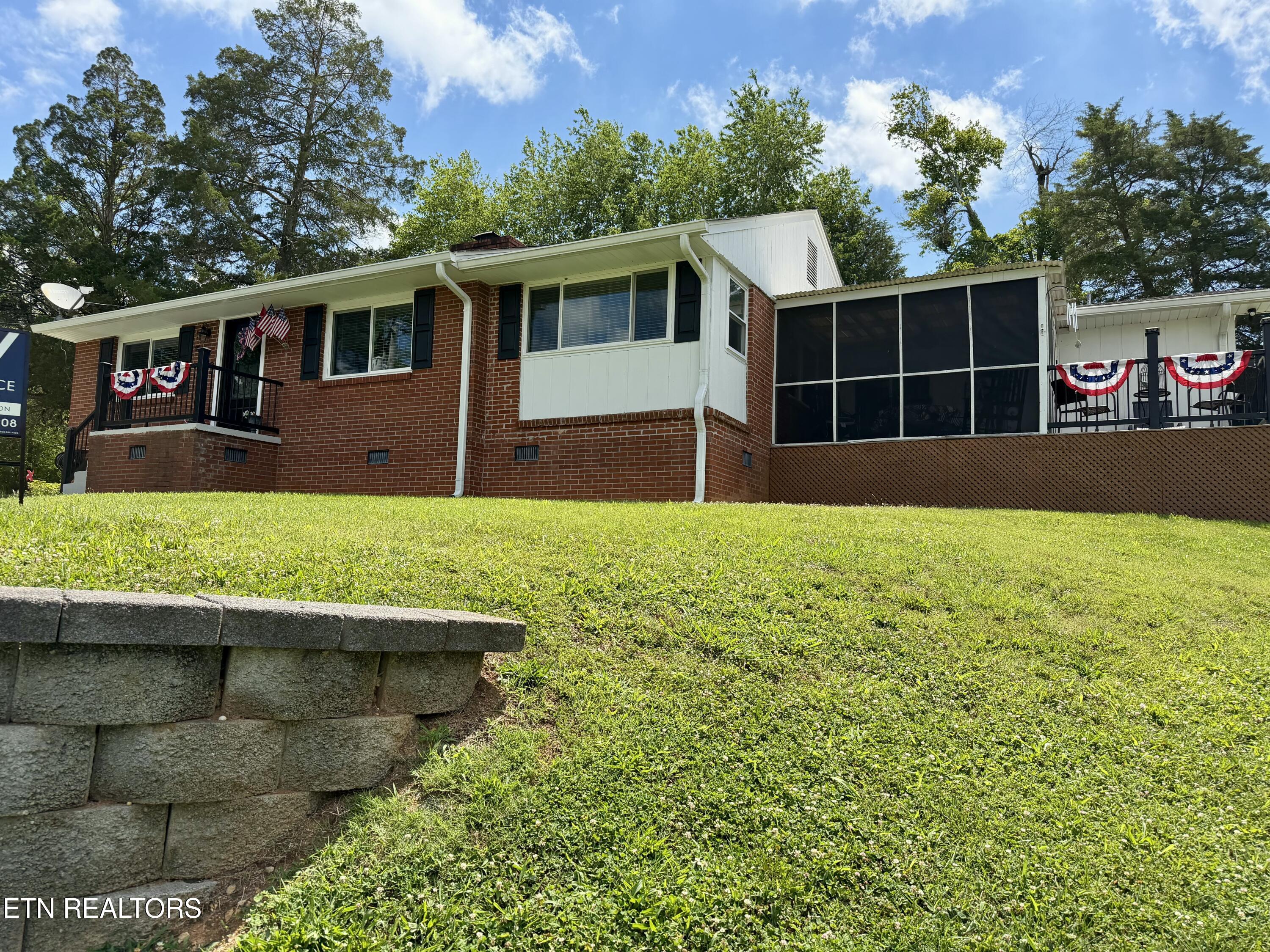 332 Euclid Avenue Kingston TN 37763