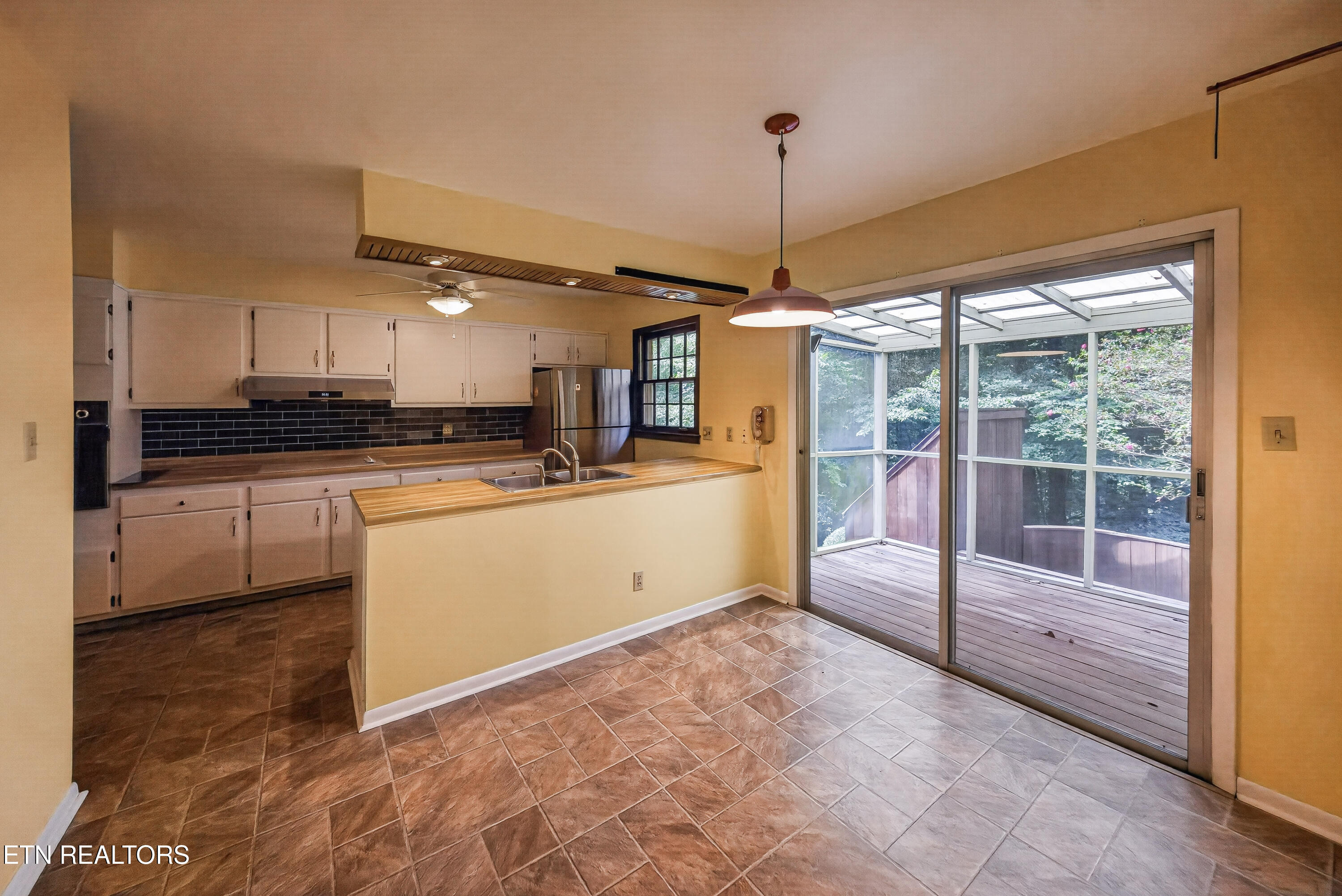 1829 Chicadee Drive Knoxville TN 37919