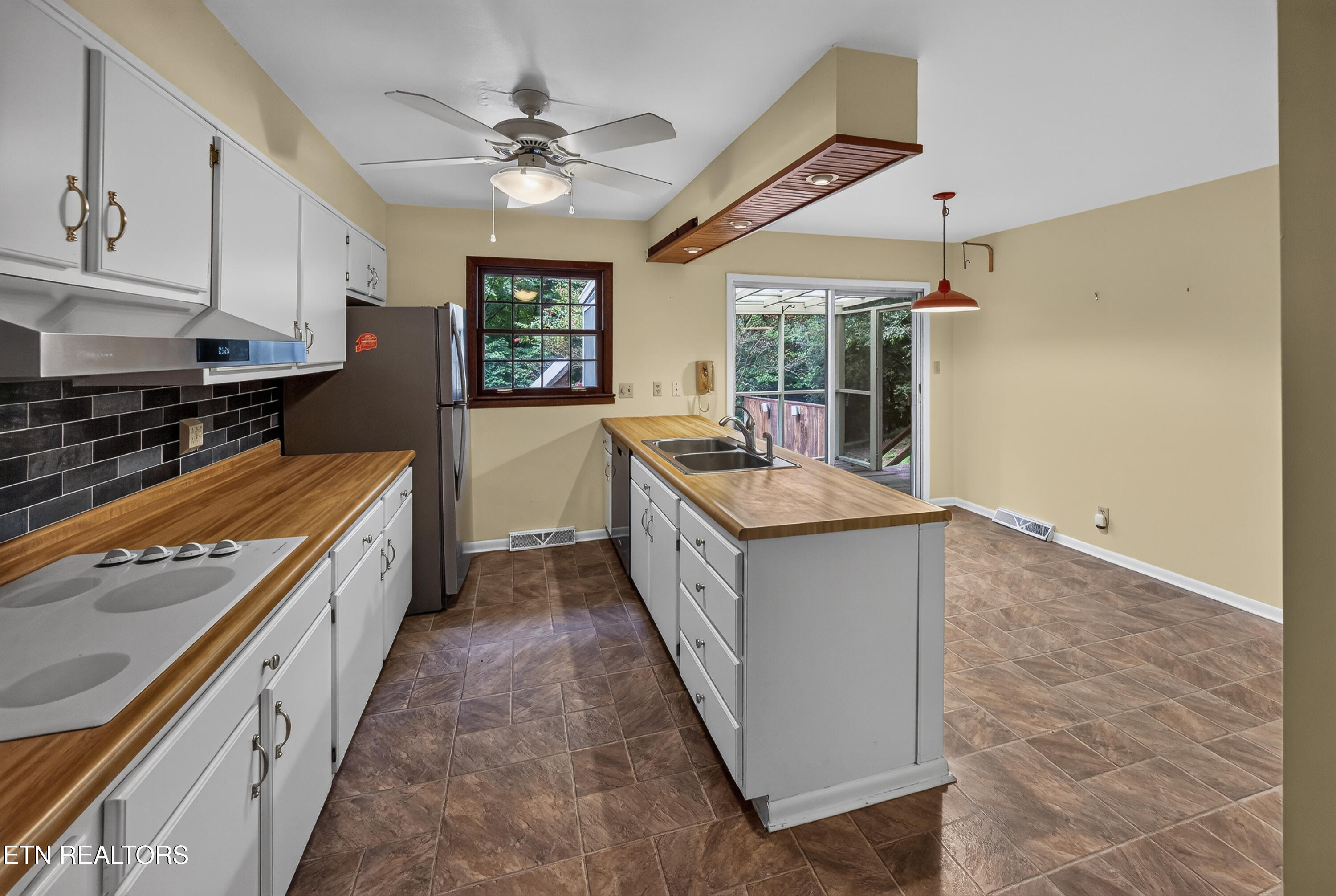 1829 Chicadee Drive Knoxville TN 37919