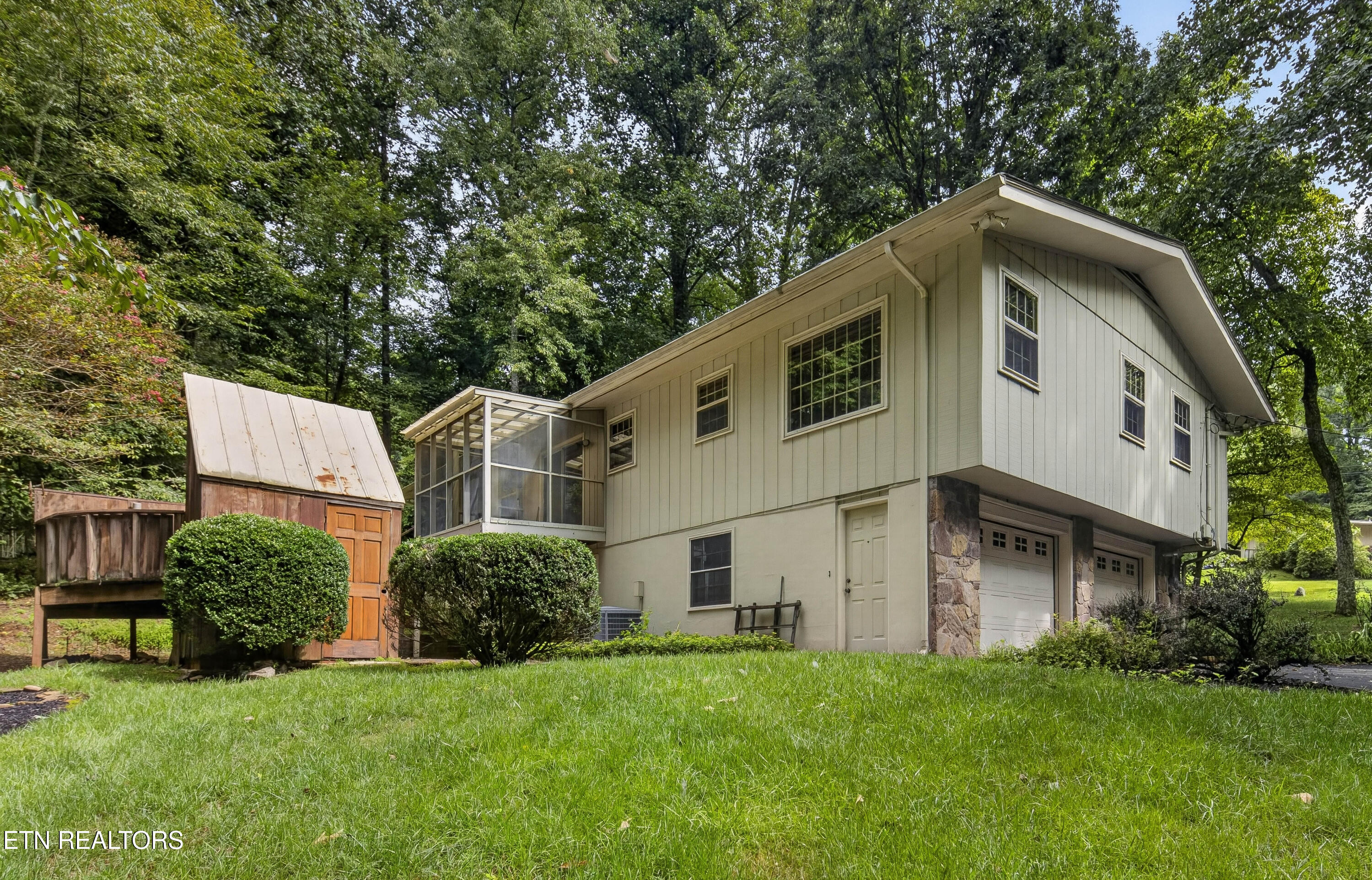 1829 Chicadee Drive Knoxville TN 37919