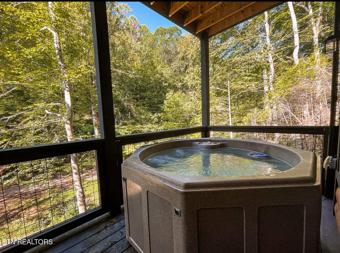 866 Cabin Creek Way Sevierville TN 37862