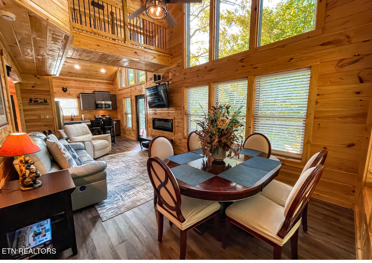 866 Cabin Creek Way Sevierville TN 37862