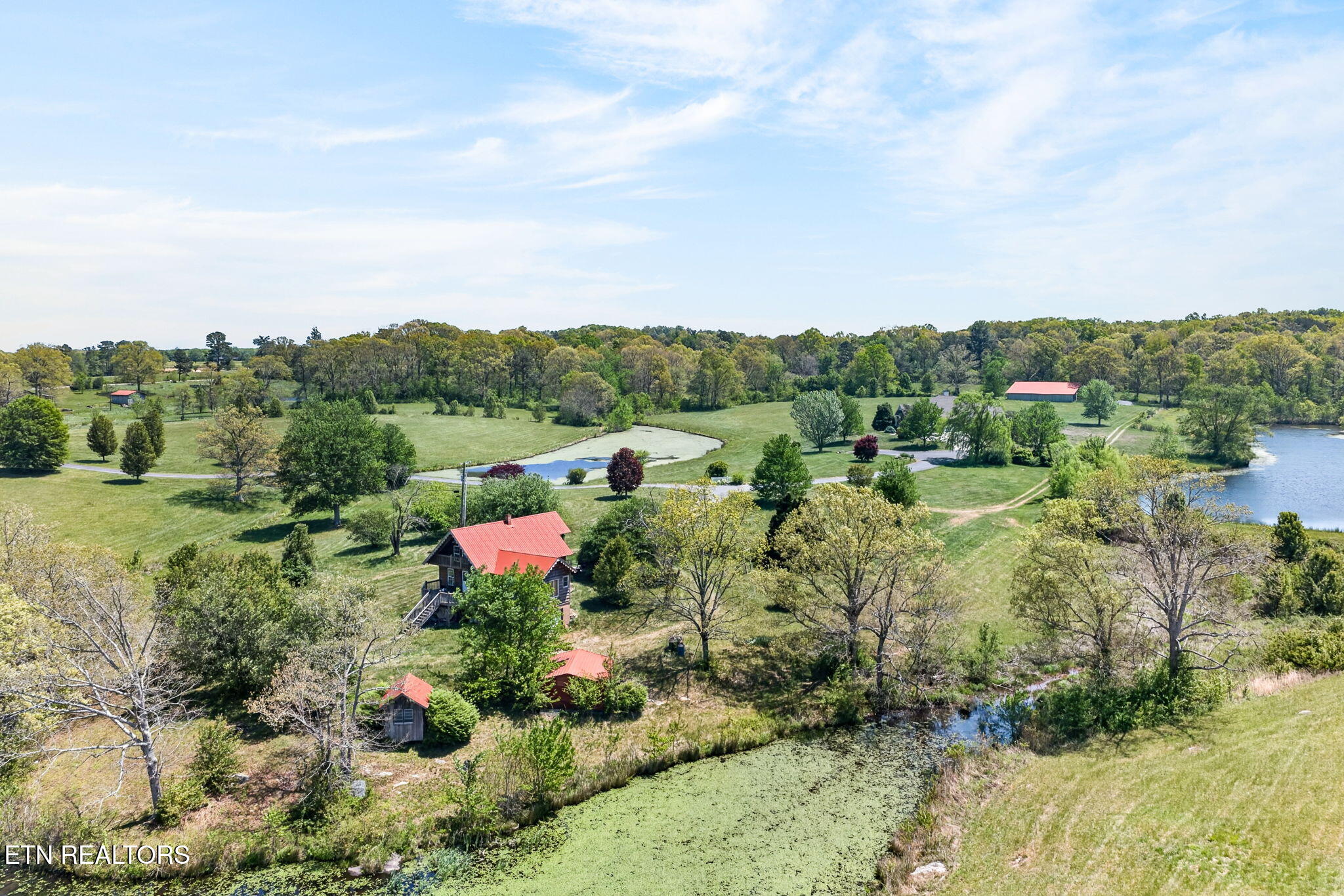135 Austin Lane Deer Lodge TN 37726