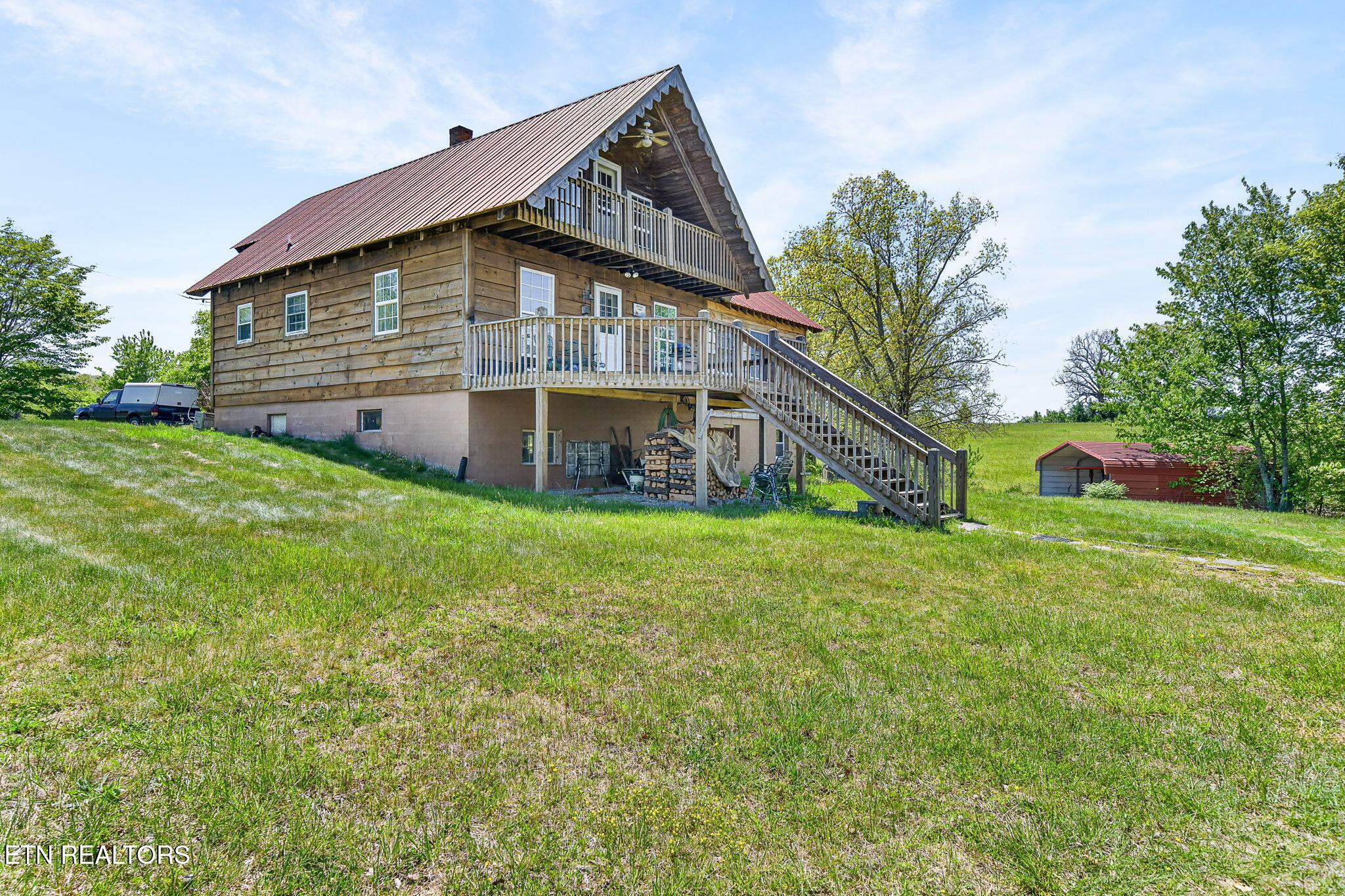 135 Austin Lane Deer Lodge TN 37726