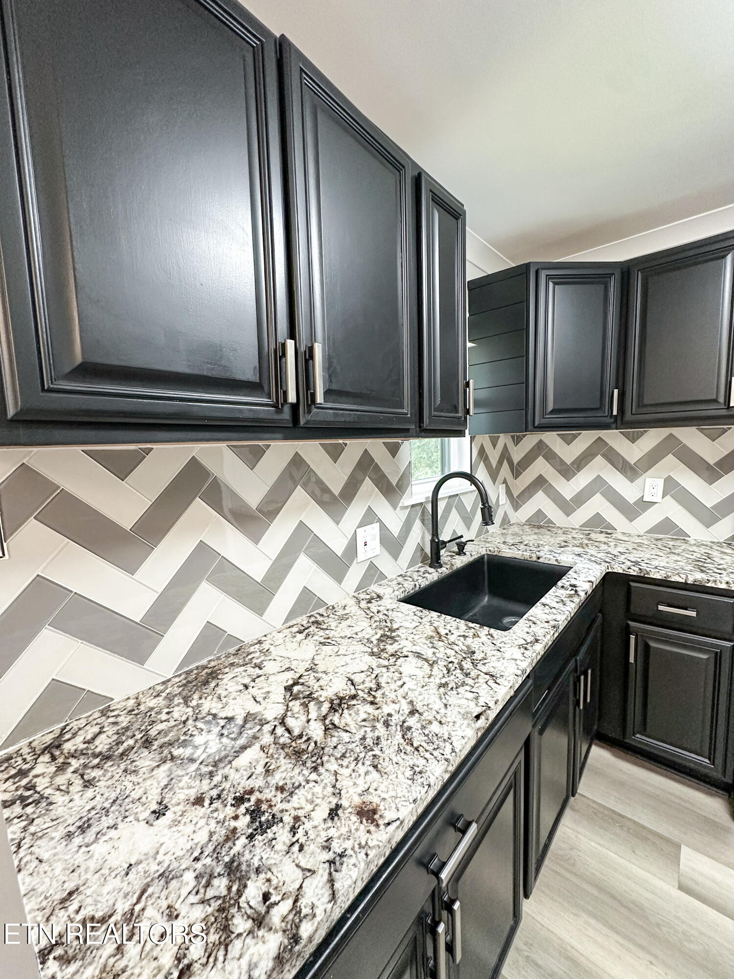 2032 Seminole Avenue Knoxville TN 37915