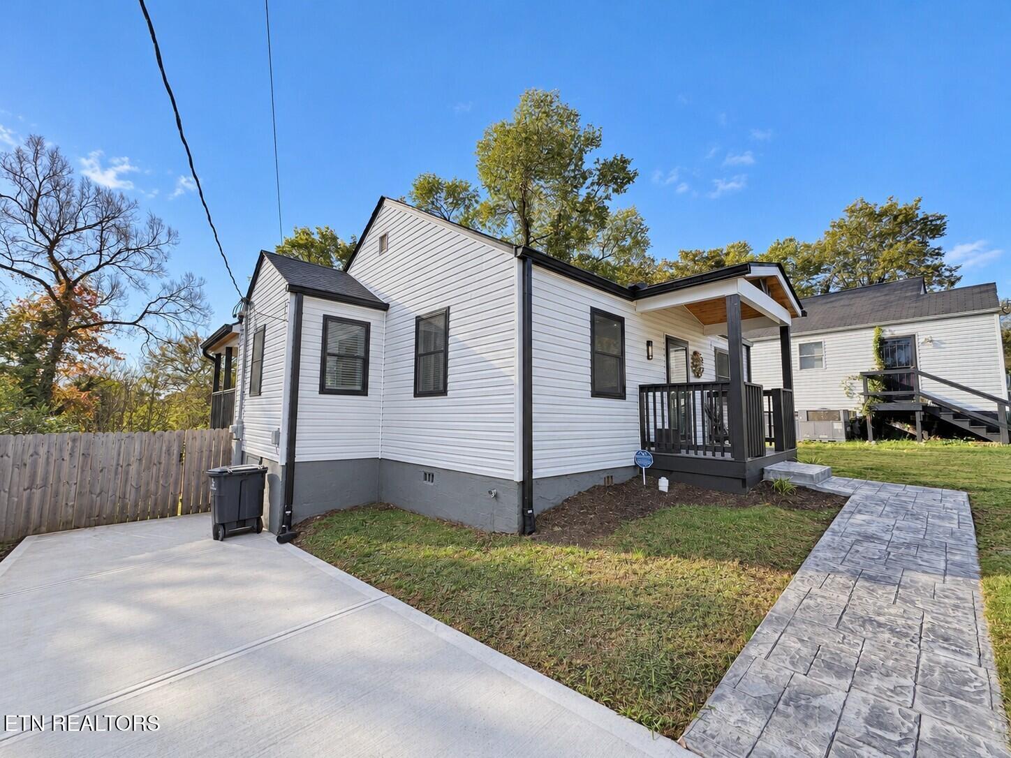 2032 Seminole Avenue Knoxville TN 37915