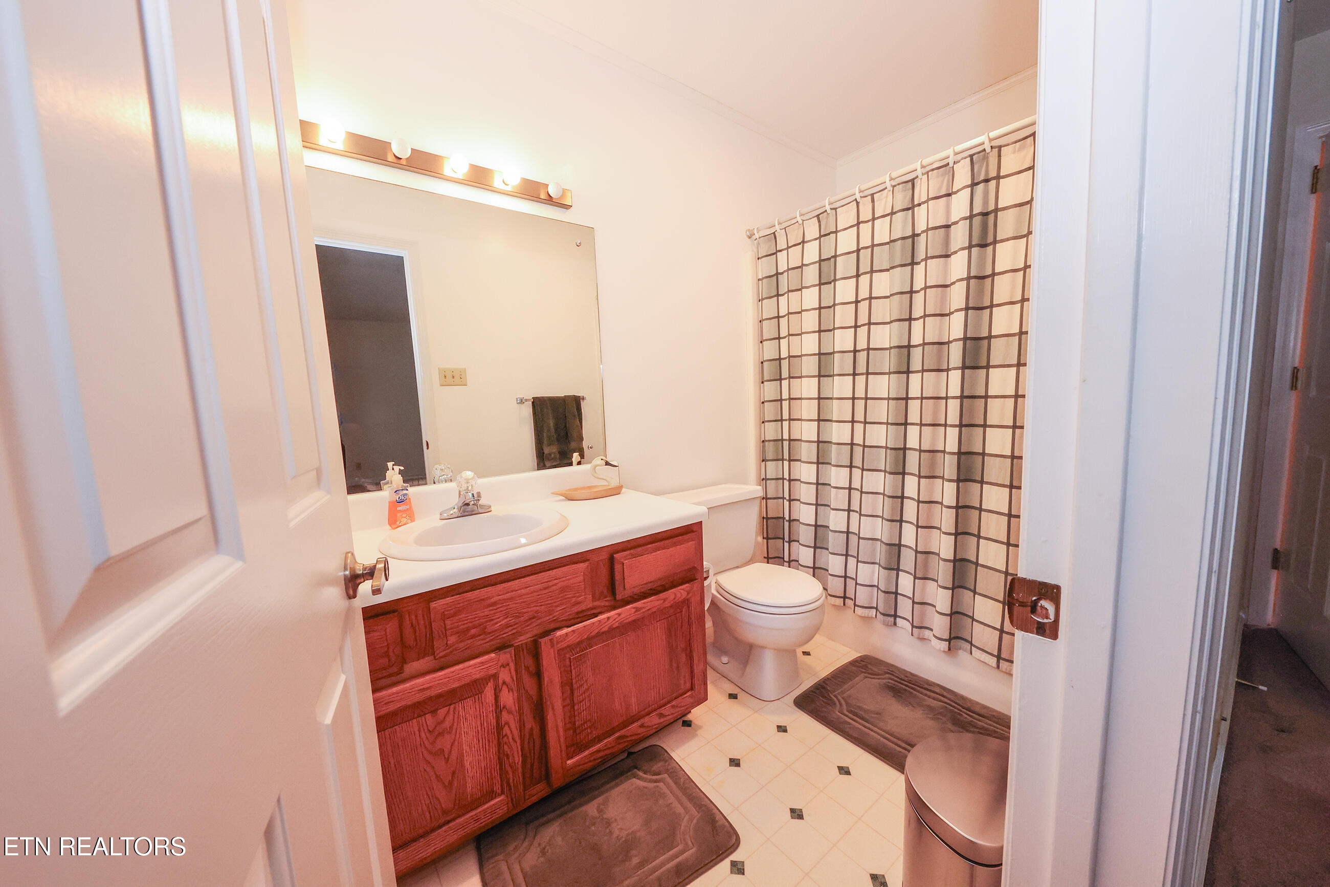 105 Claymore Lane Oak Ridge TN 37830