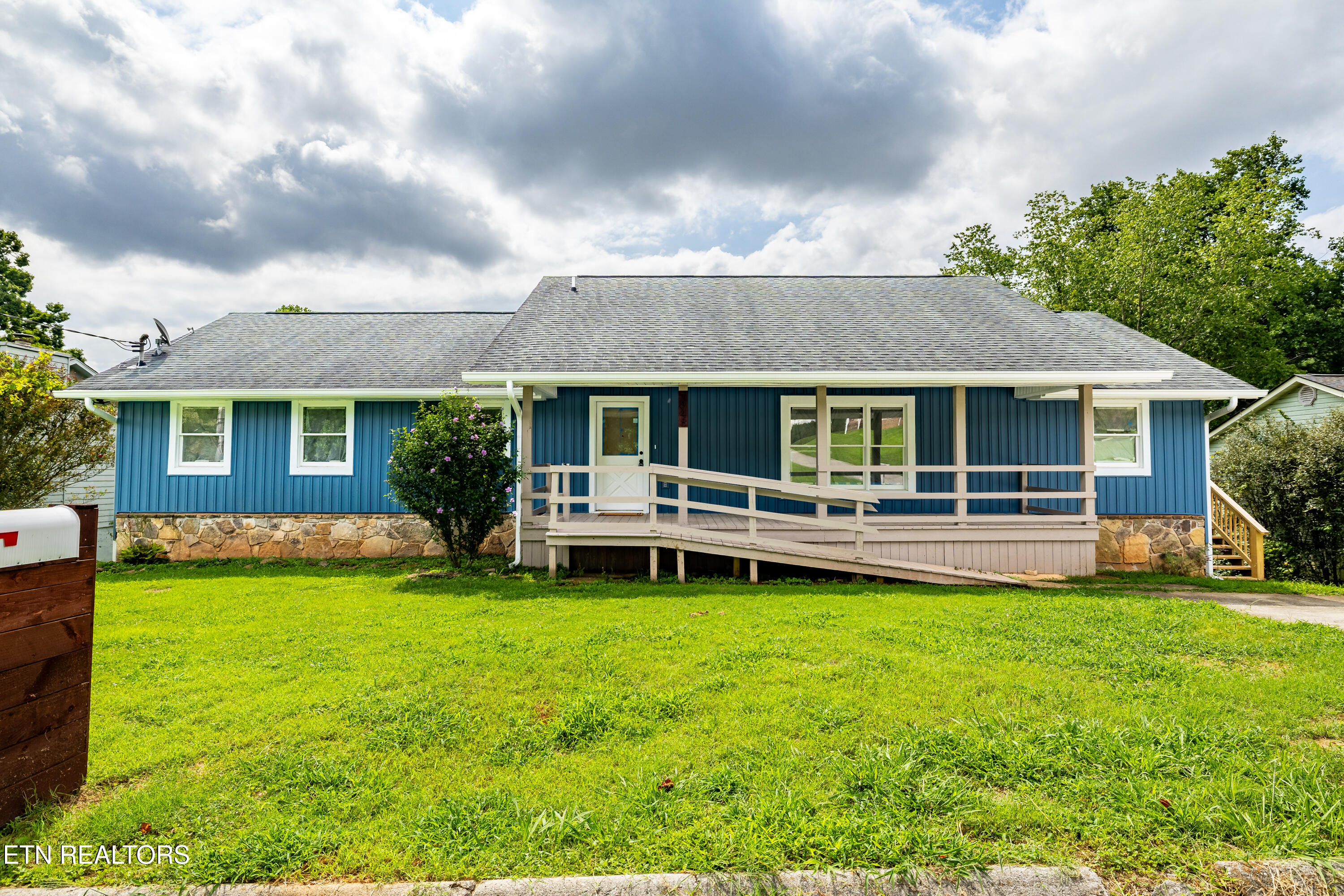 5848 Solar Drive Knoxville TN 37921