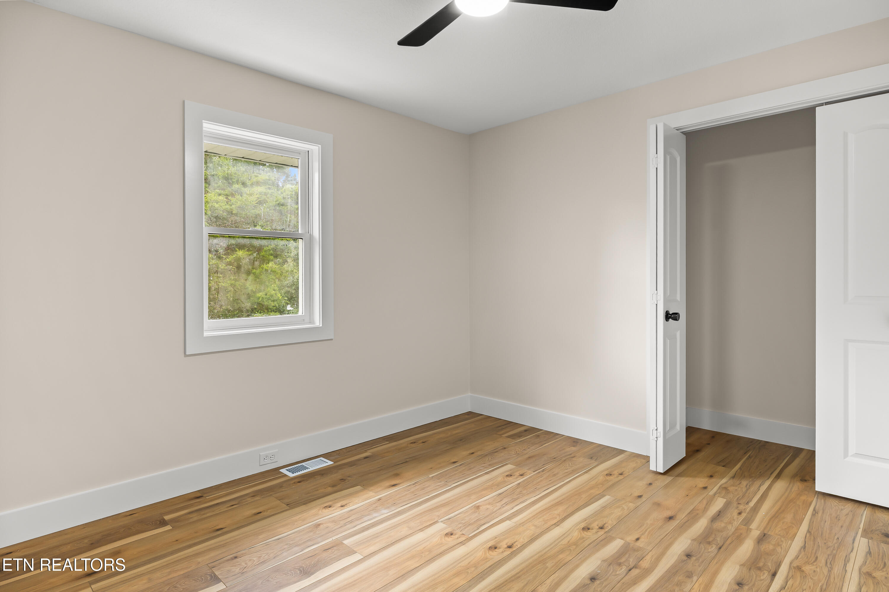 5848 Solar Drive Knoxville TN 37921