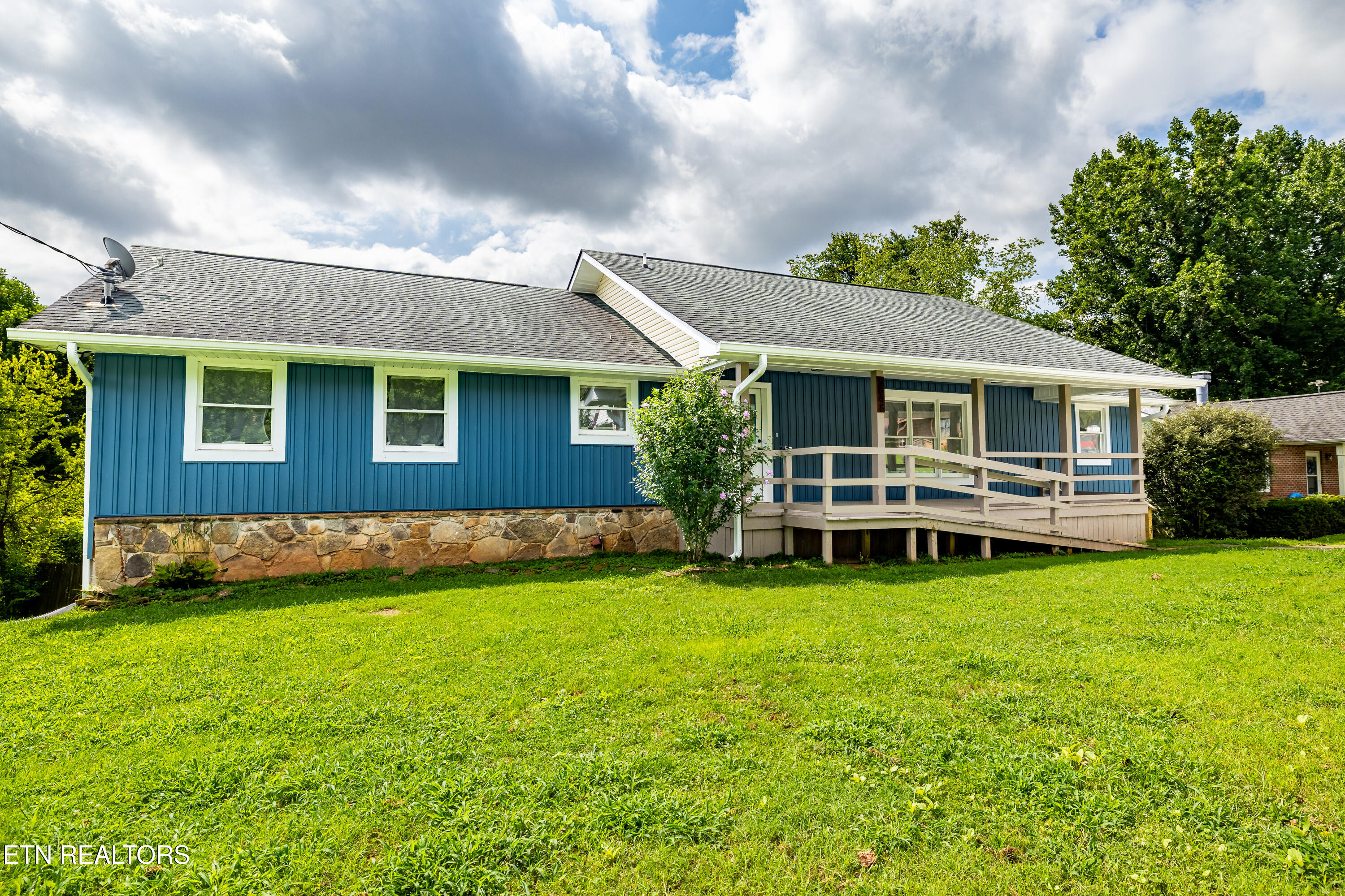 5848 Solar Drive Knoxville TN 37921