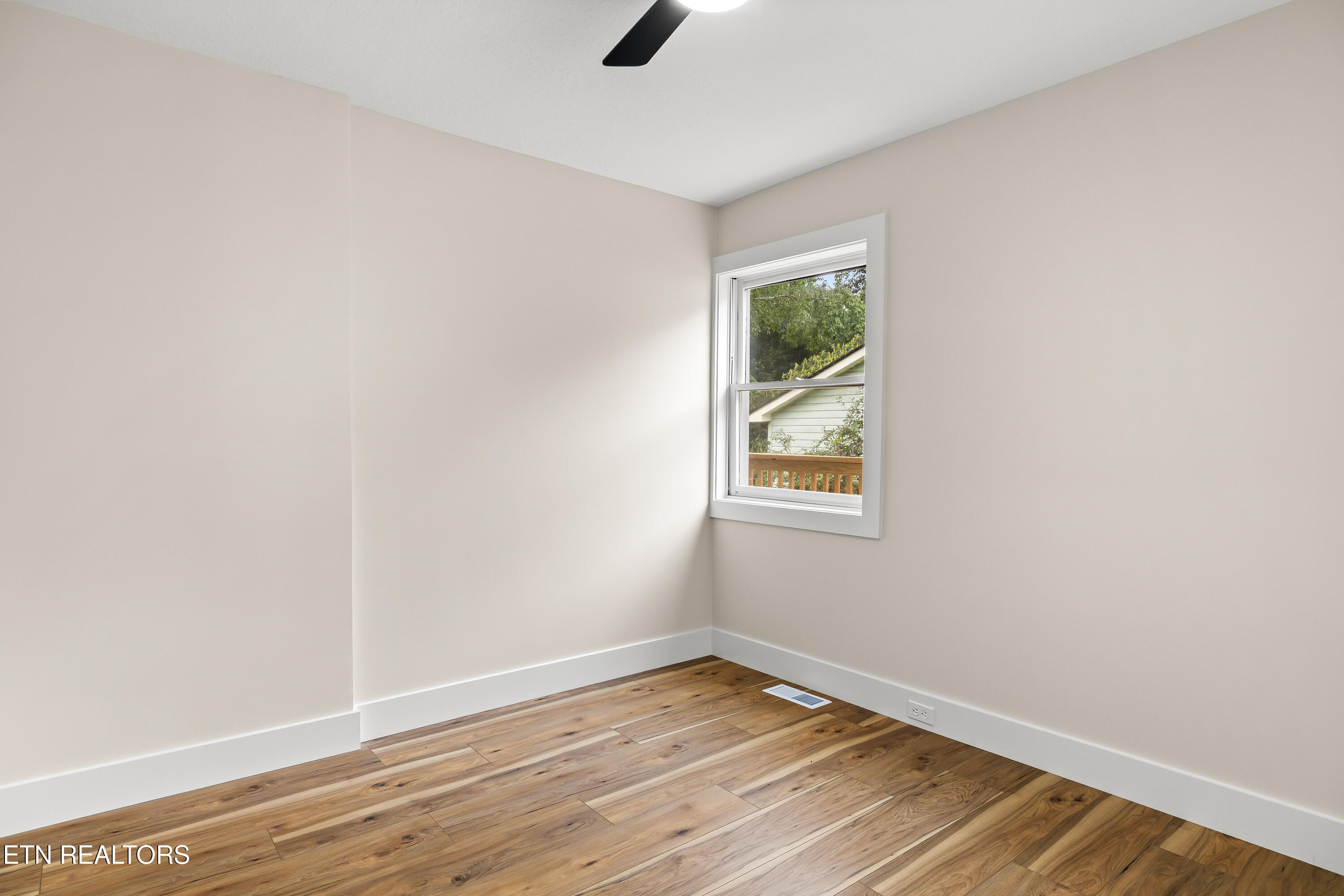 5848 Solar Drive Knoxville TN 37921