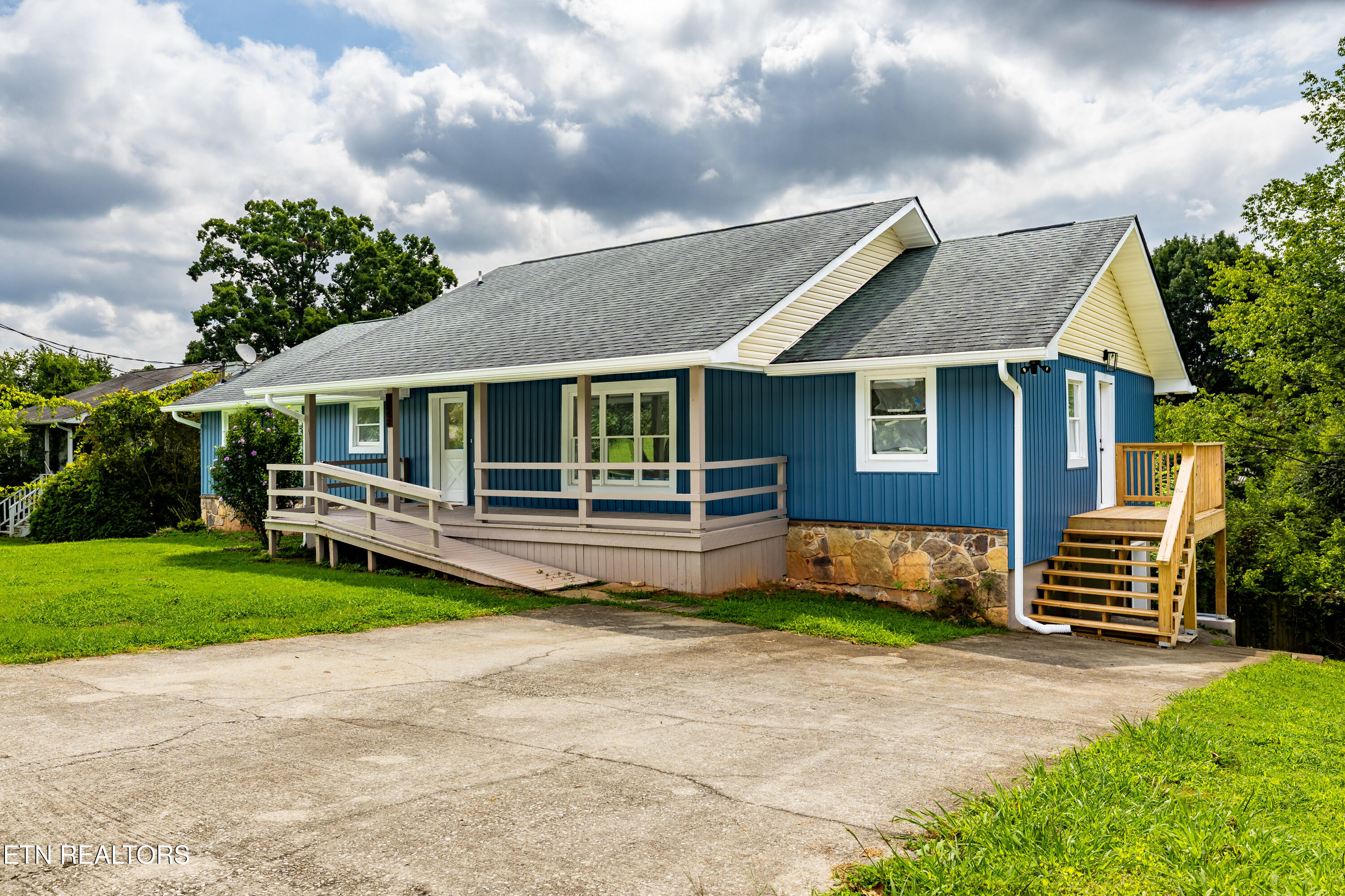 5848 Solar Drive Knoxville TN 37921