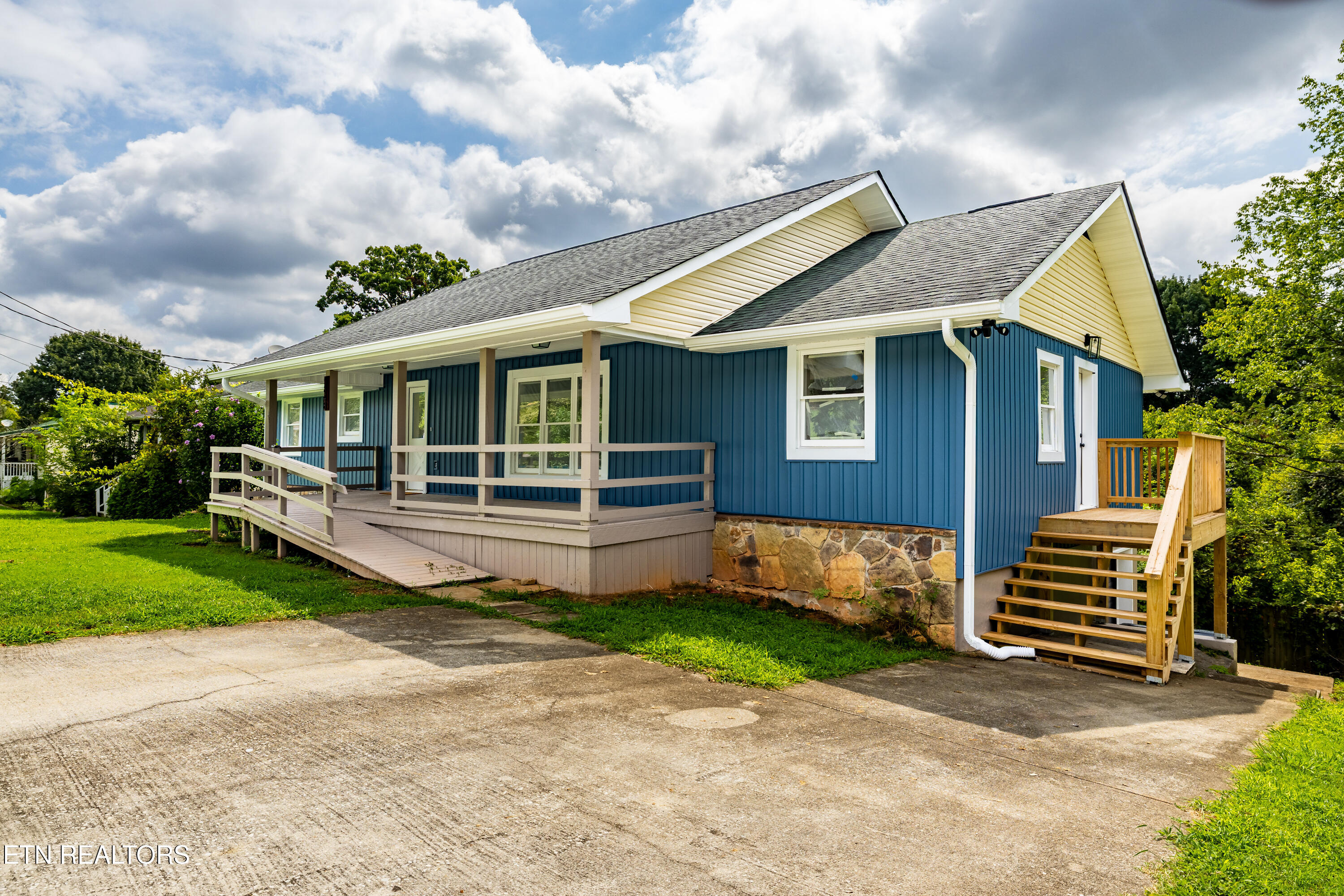 5848 Solar Drive Knoxville TN 37921