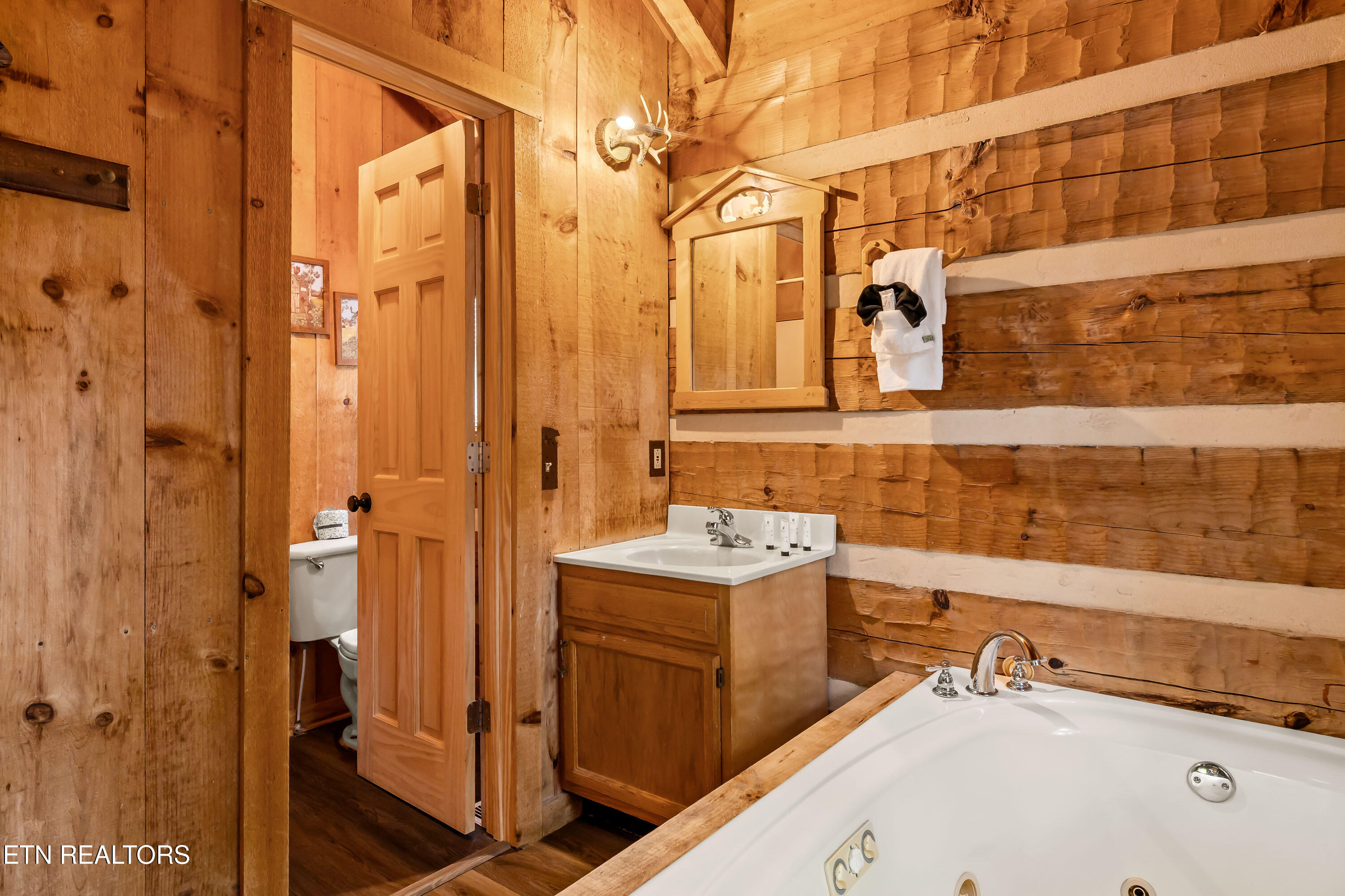 2320 Foxwell Way Sevierville TN 37876
