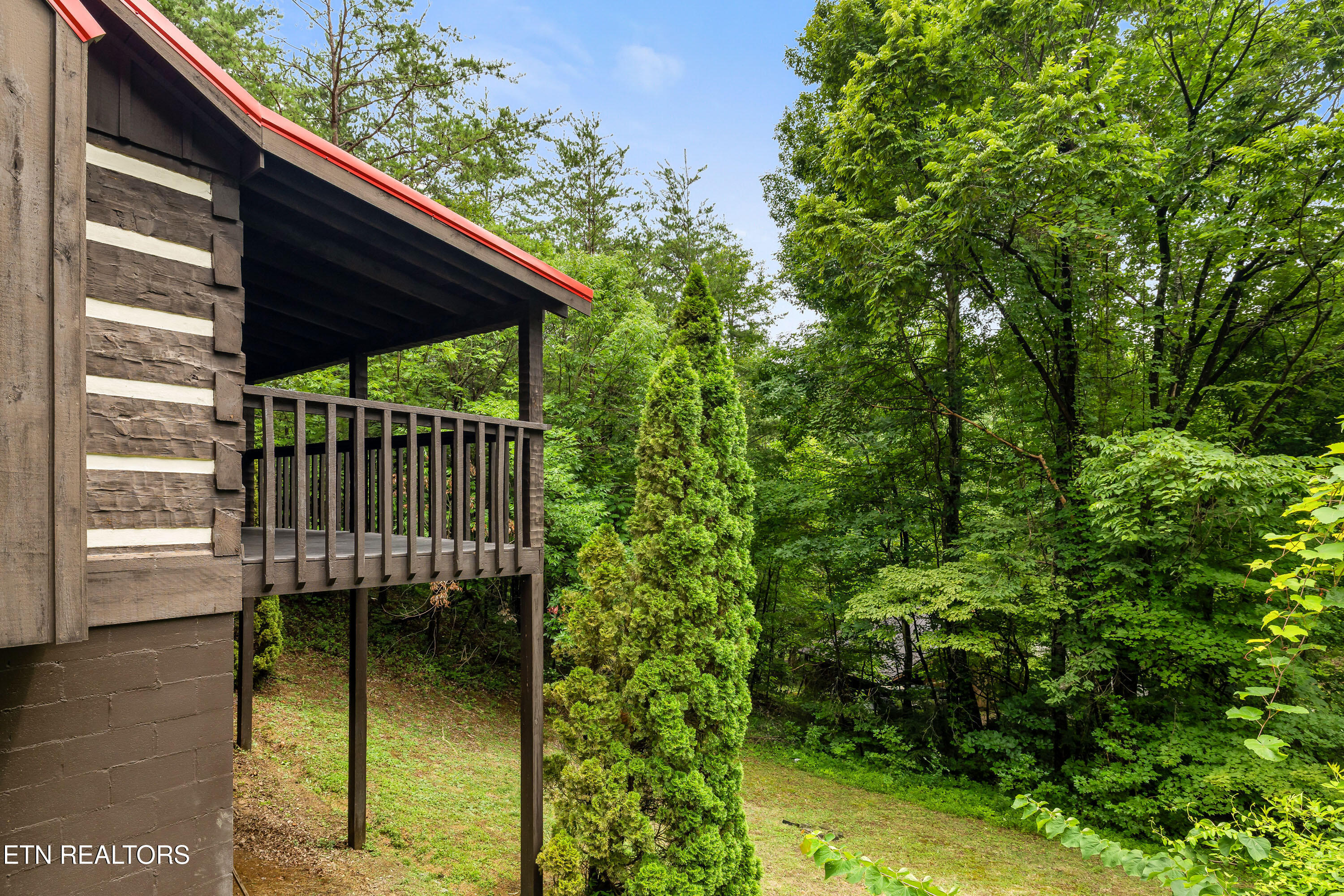 2320 Foxwell Way Sevierville TN 37876