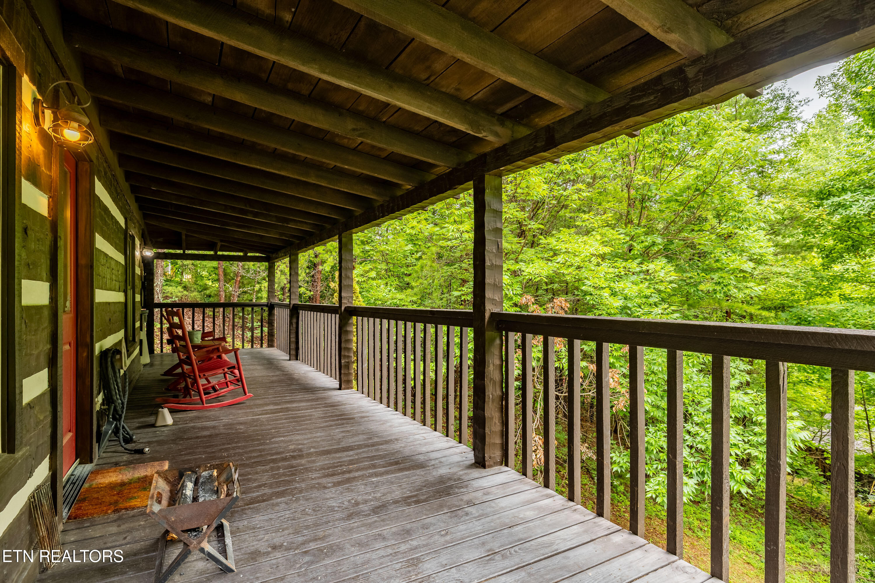 2320 Foxwell Way Sevierville TN 37876