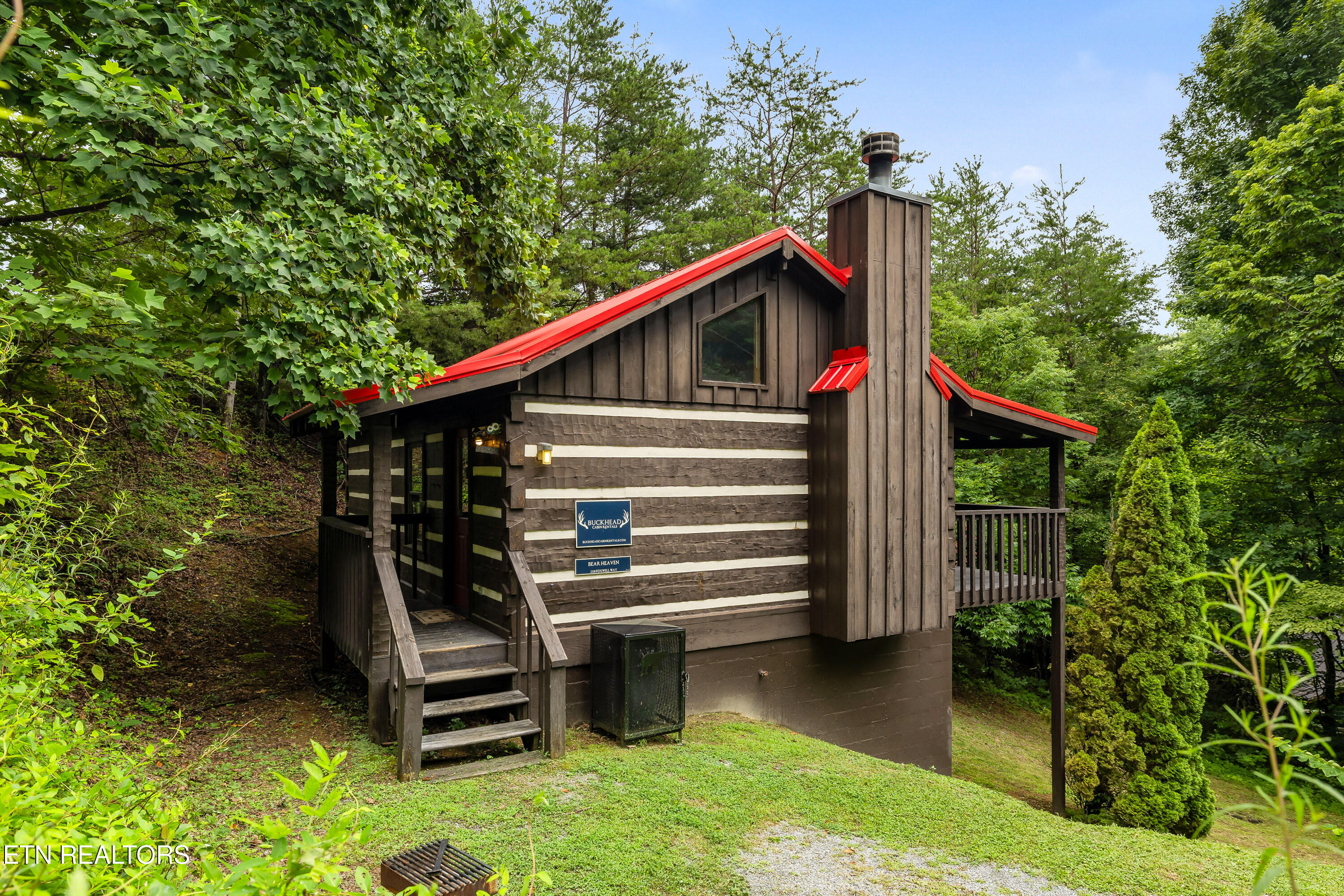 2320 Foxwell Way Sevierville TN 37876