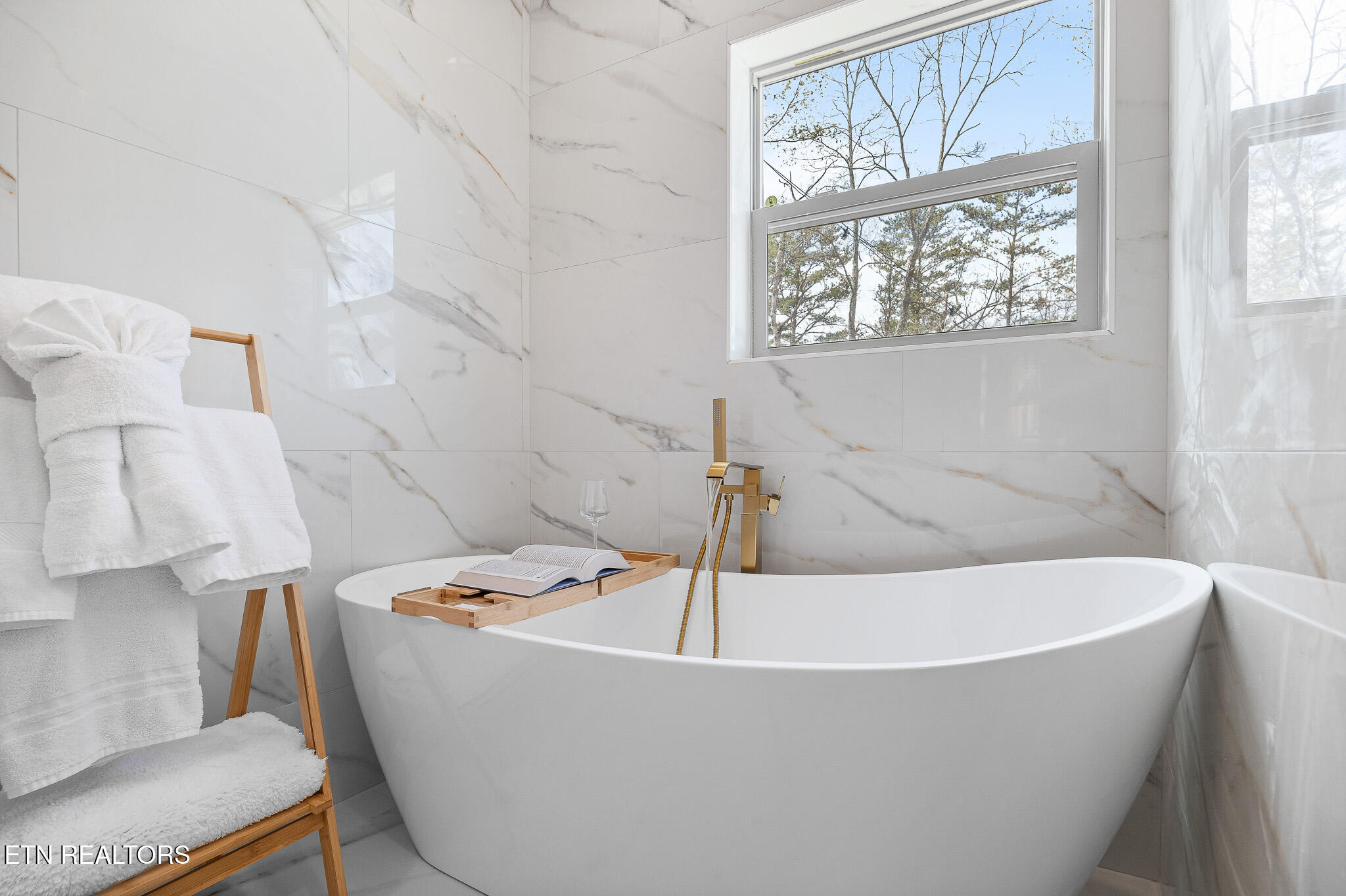 738 & 742 Smokerise Drive Gatlinburg TN 37738