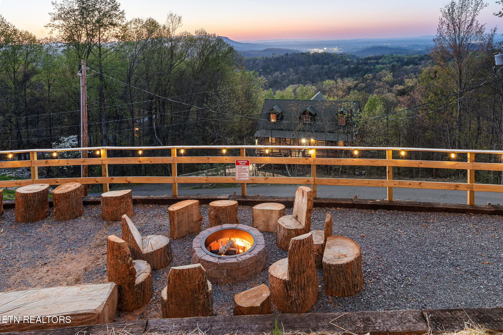 738 & 742 Smokerise Drive Gatlinburg TN 37738