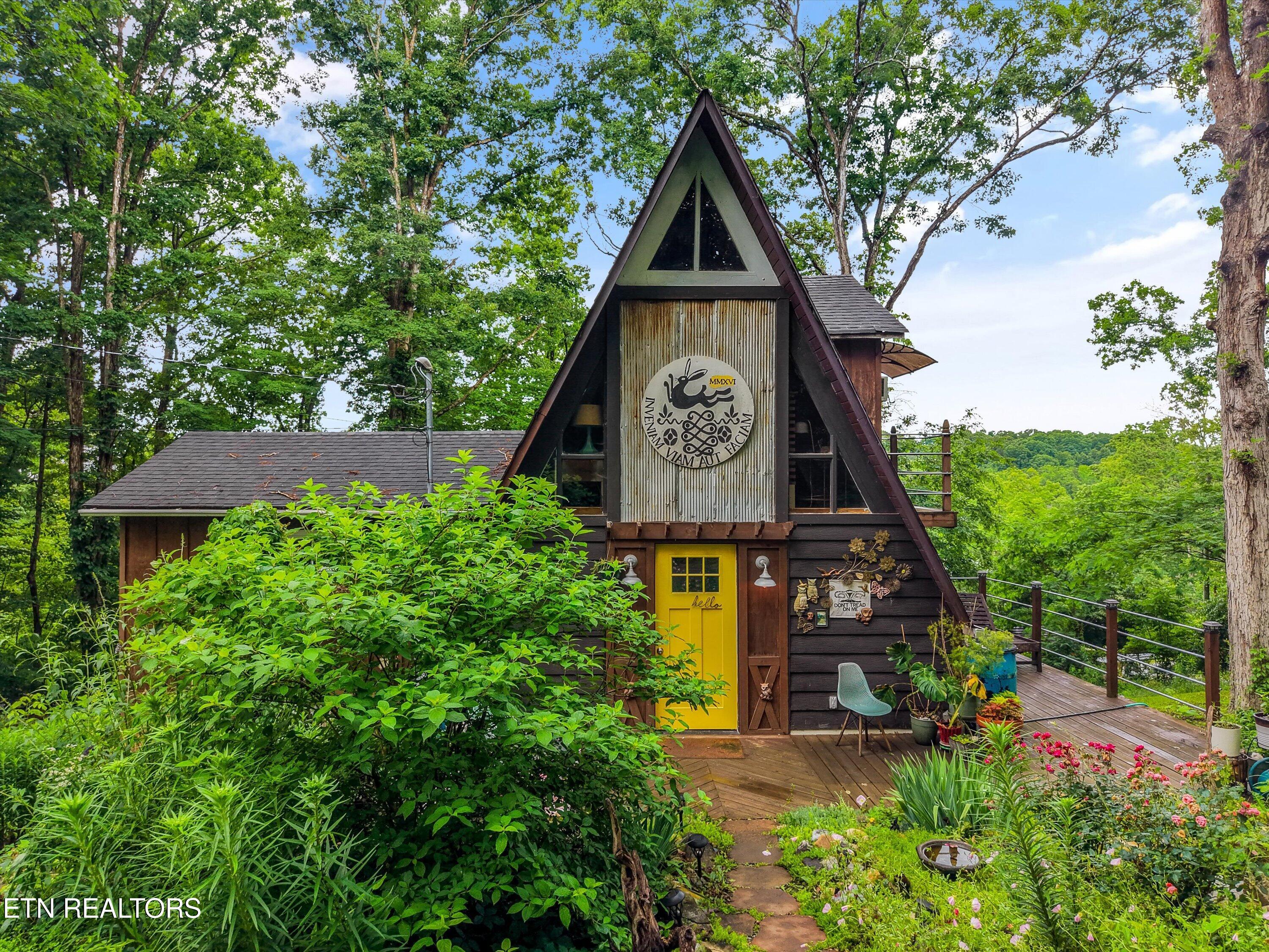 1535 Mayflower Lane Dandridge TN 37725