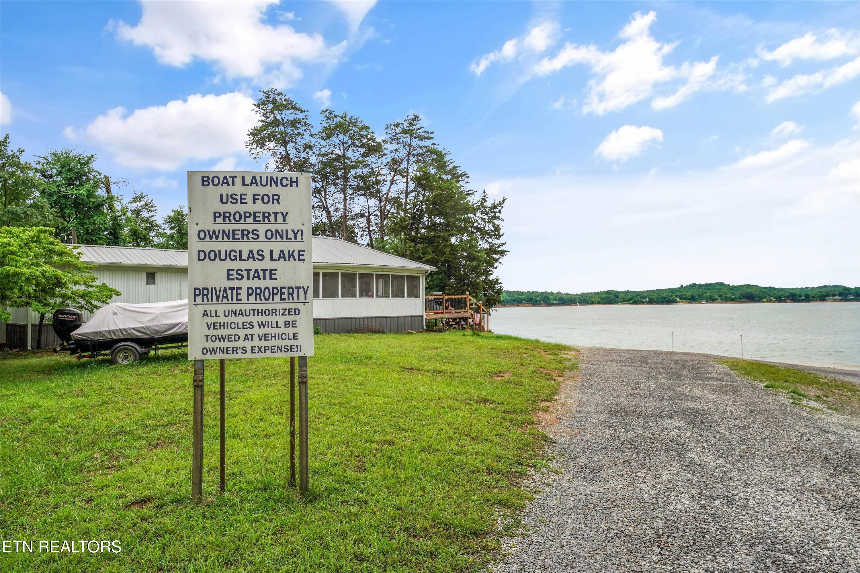1535 Mayflower Lane Dandridge TN 37725