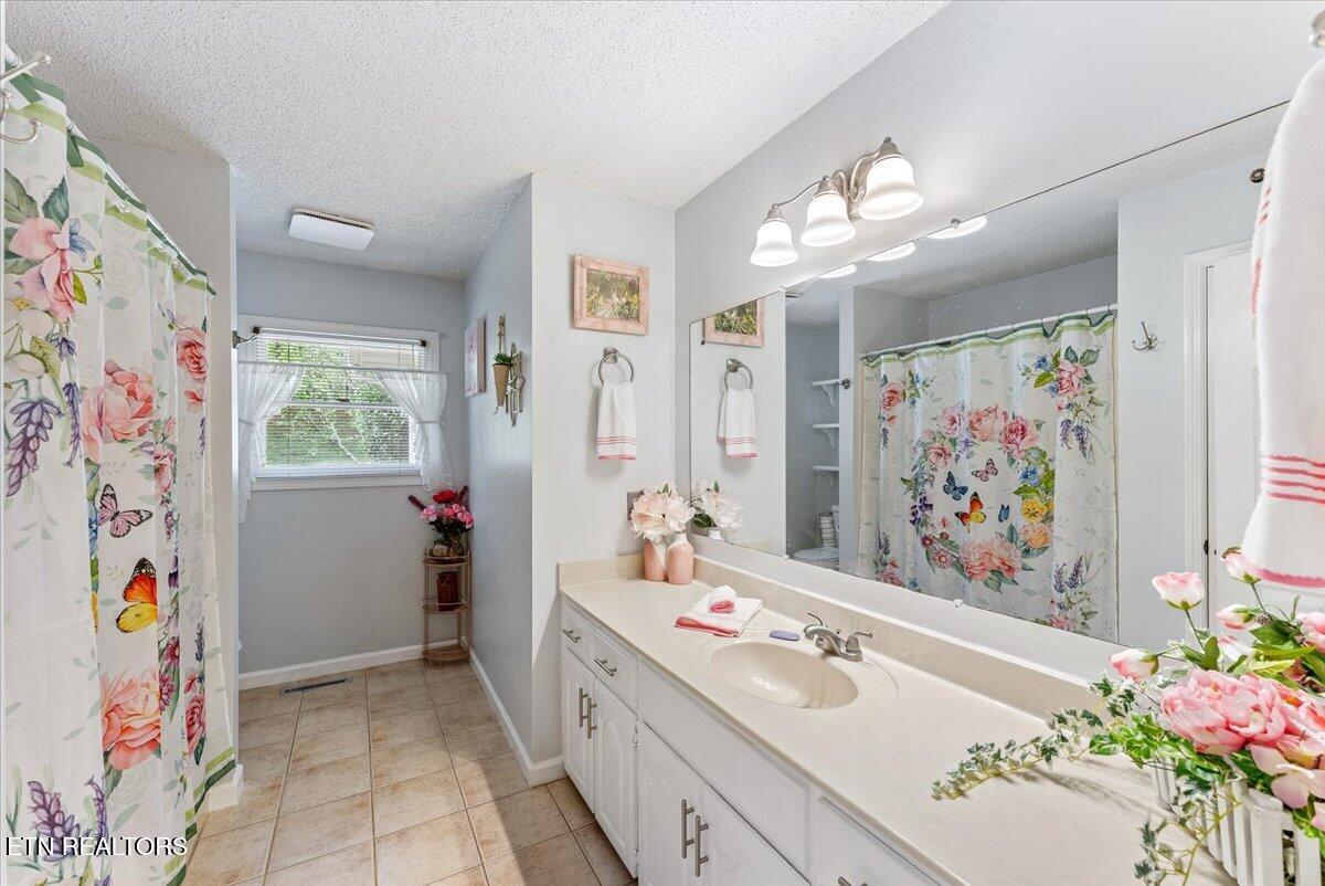 817 Pioneer Drive Seymour TN 37865