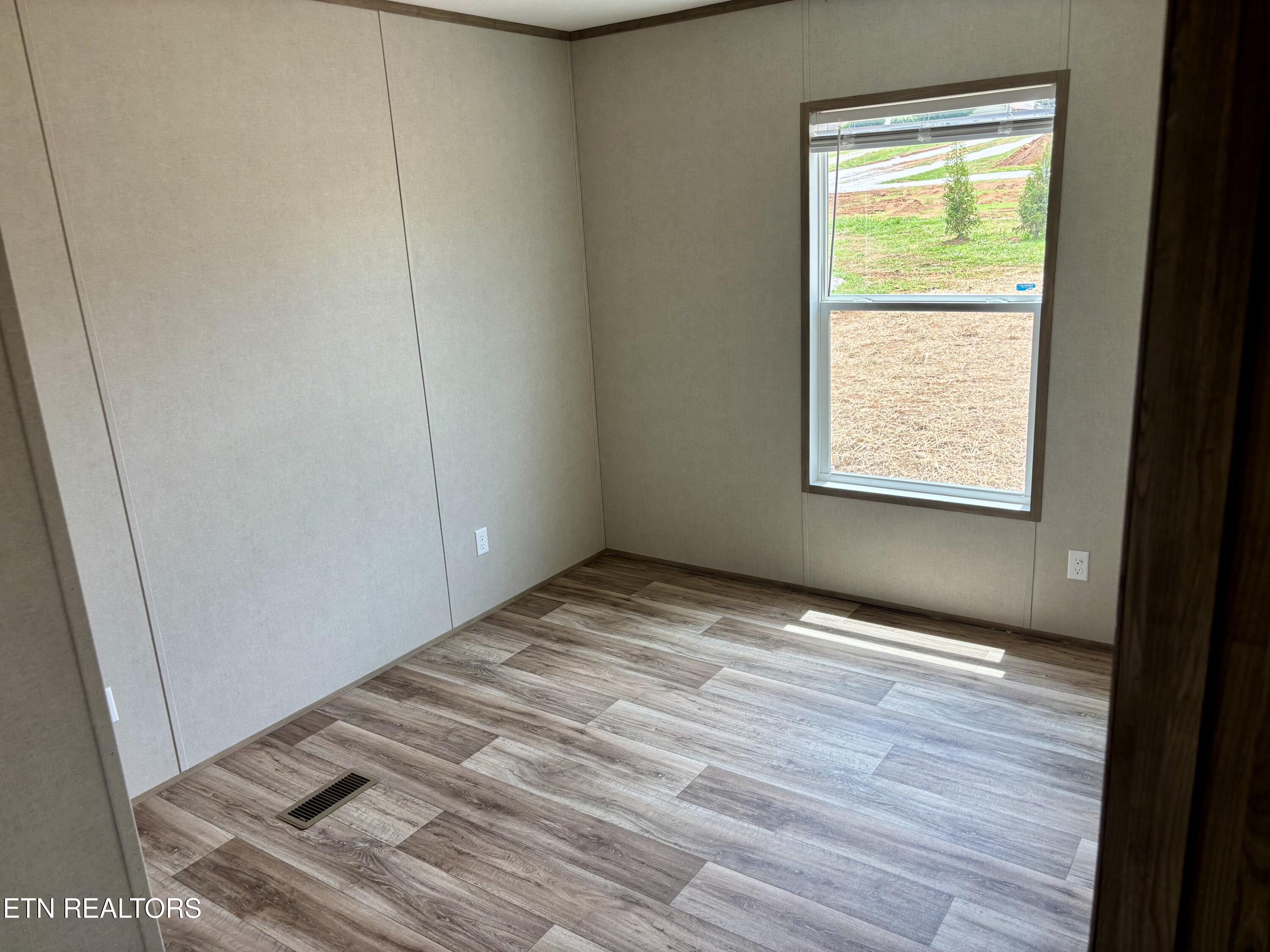 283 Thompson Road Madisonville TN 37354
