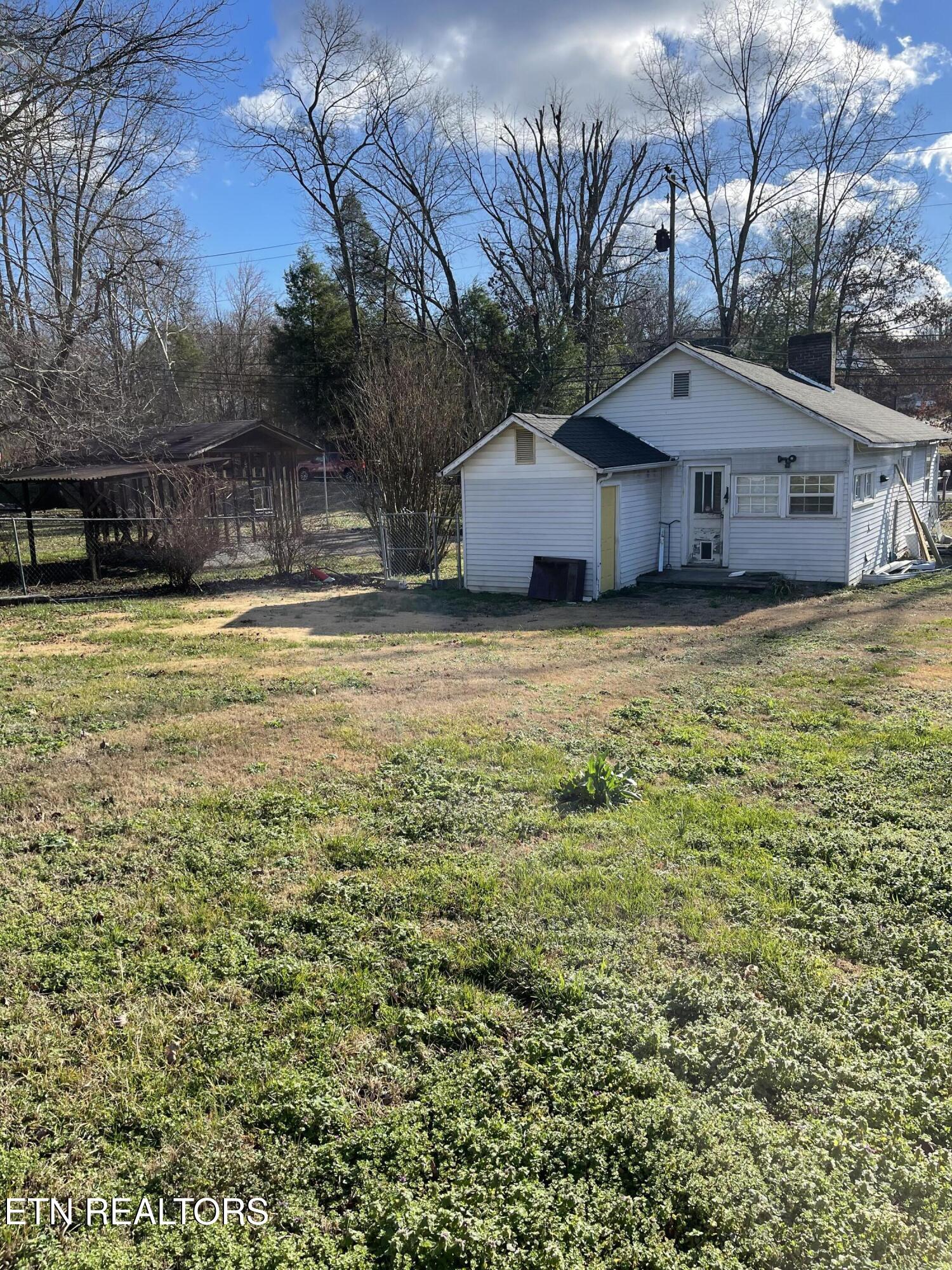 723 N Kingston Avenue Rockwood TN 37854