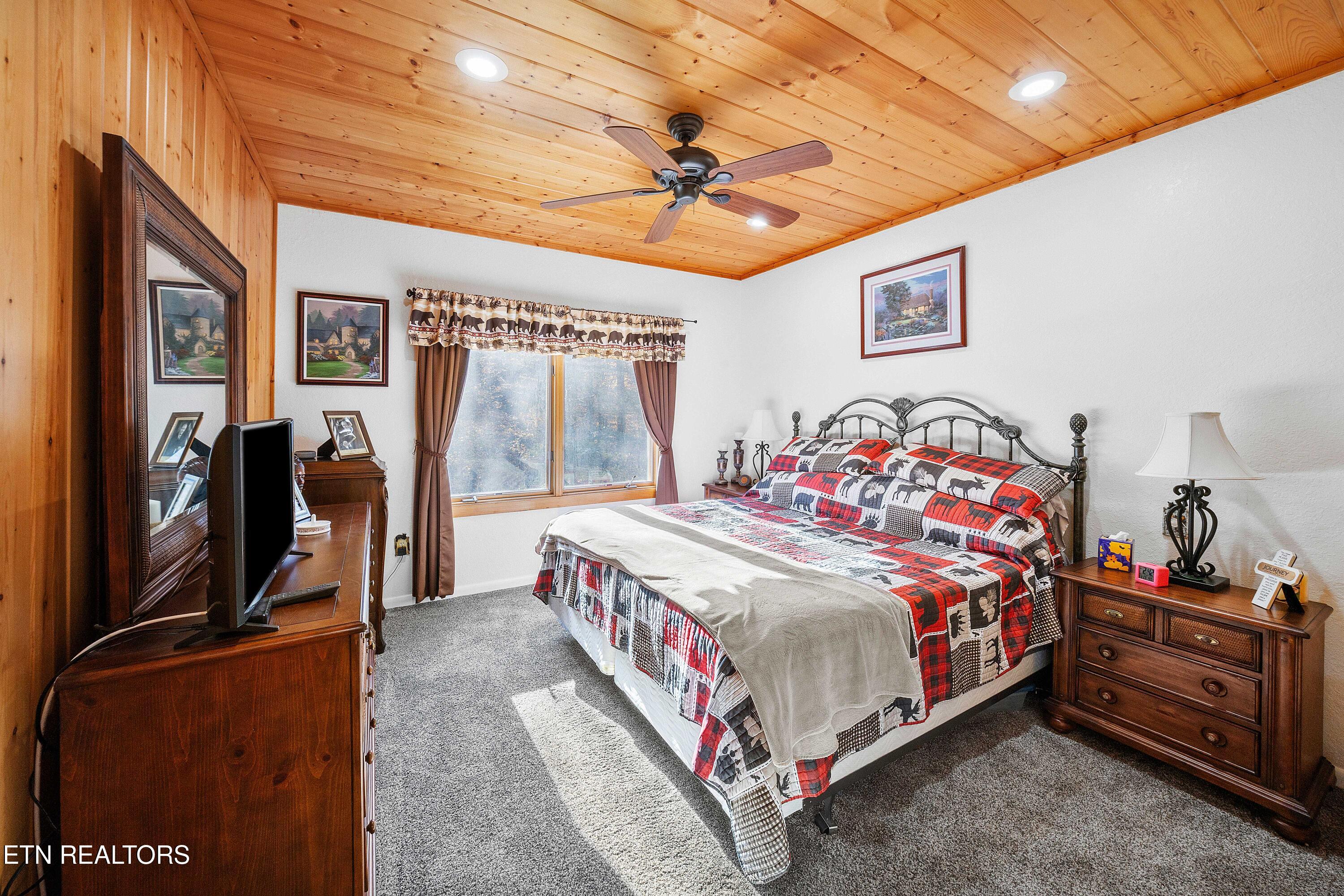 414 Gold Road Cosby TN 37722
