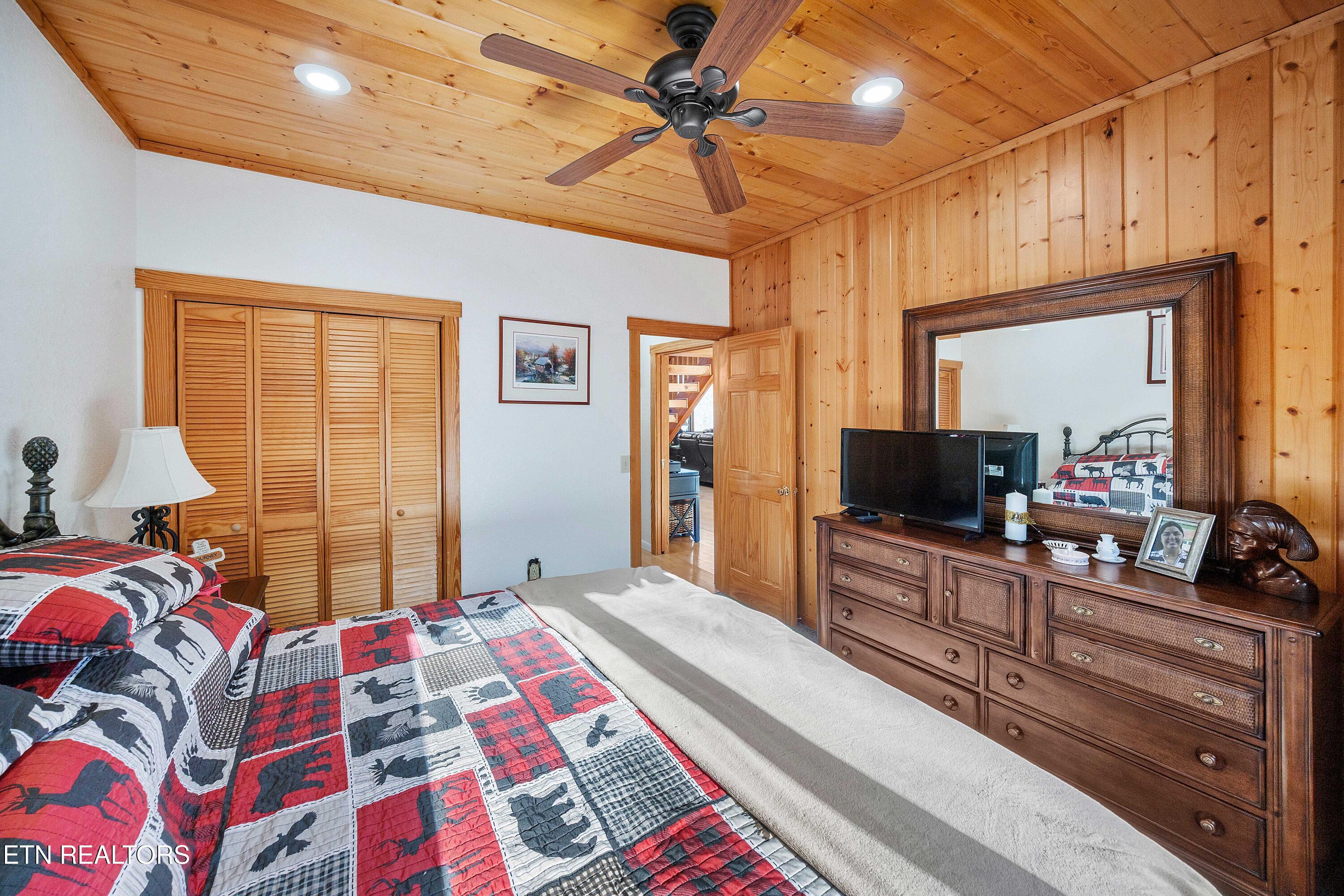 414 Gold Road Cosby TN 37722
