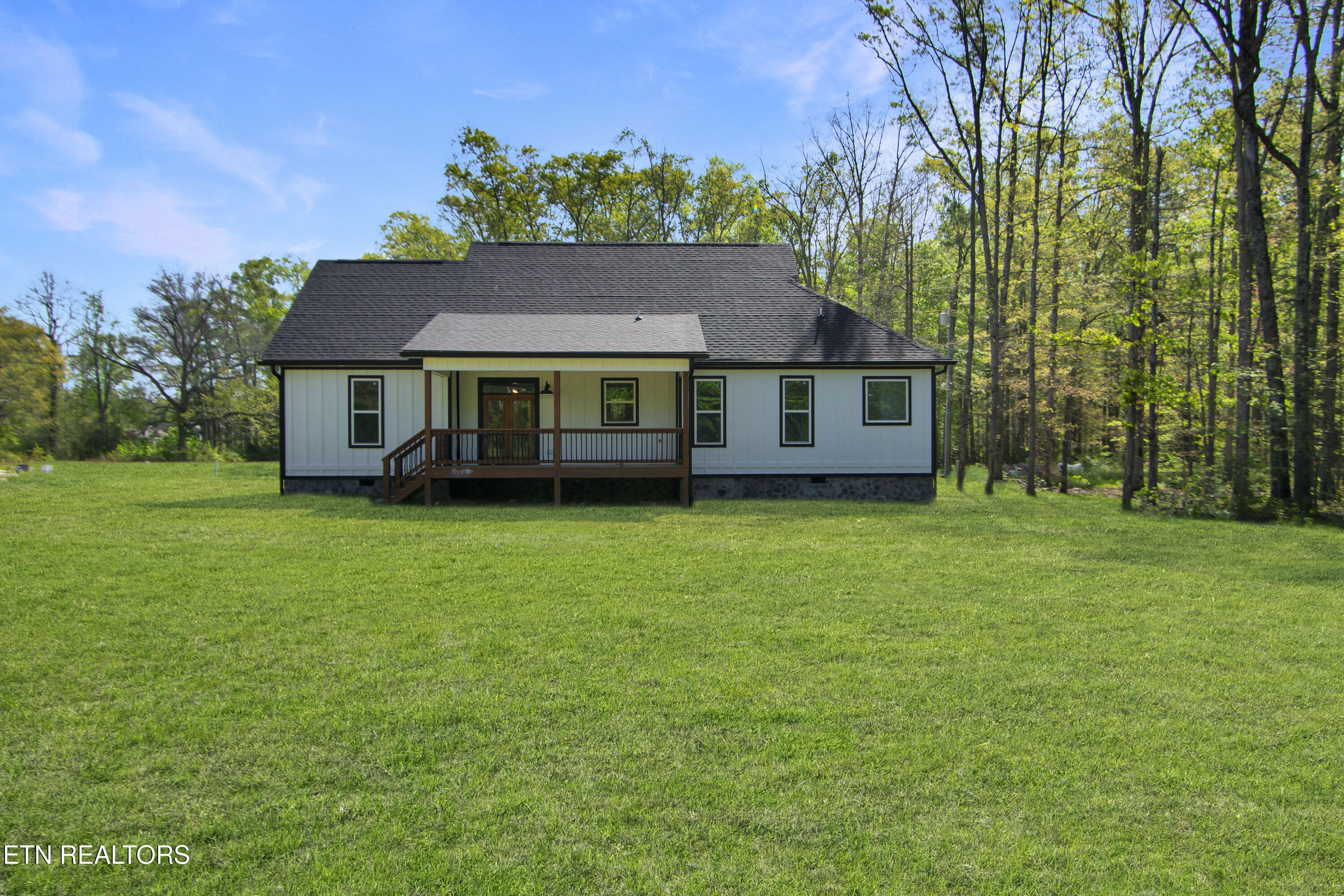 1050 Rachel Drive White Pine TN 37890