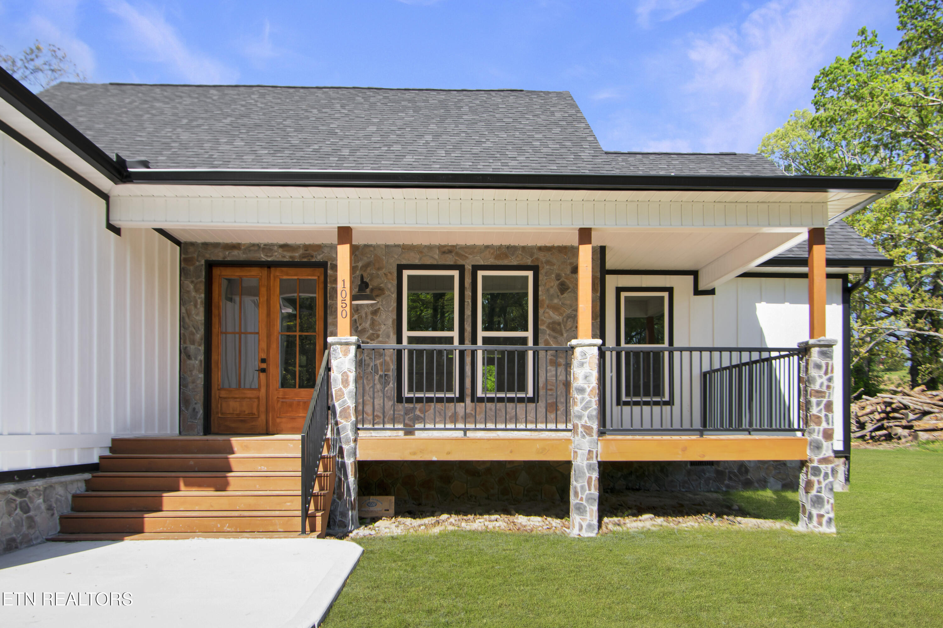 1050 Rachel Drive White Pine TN 37890