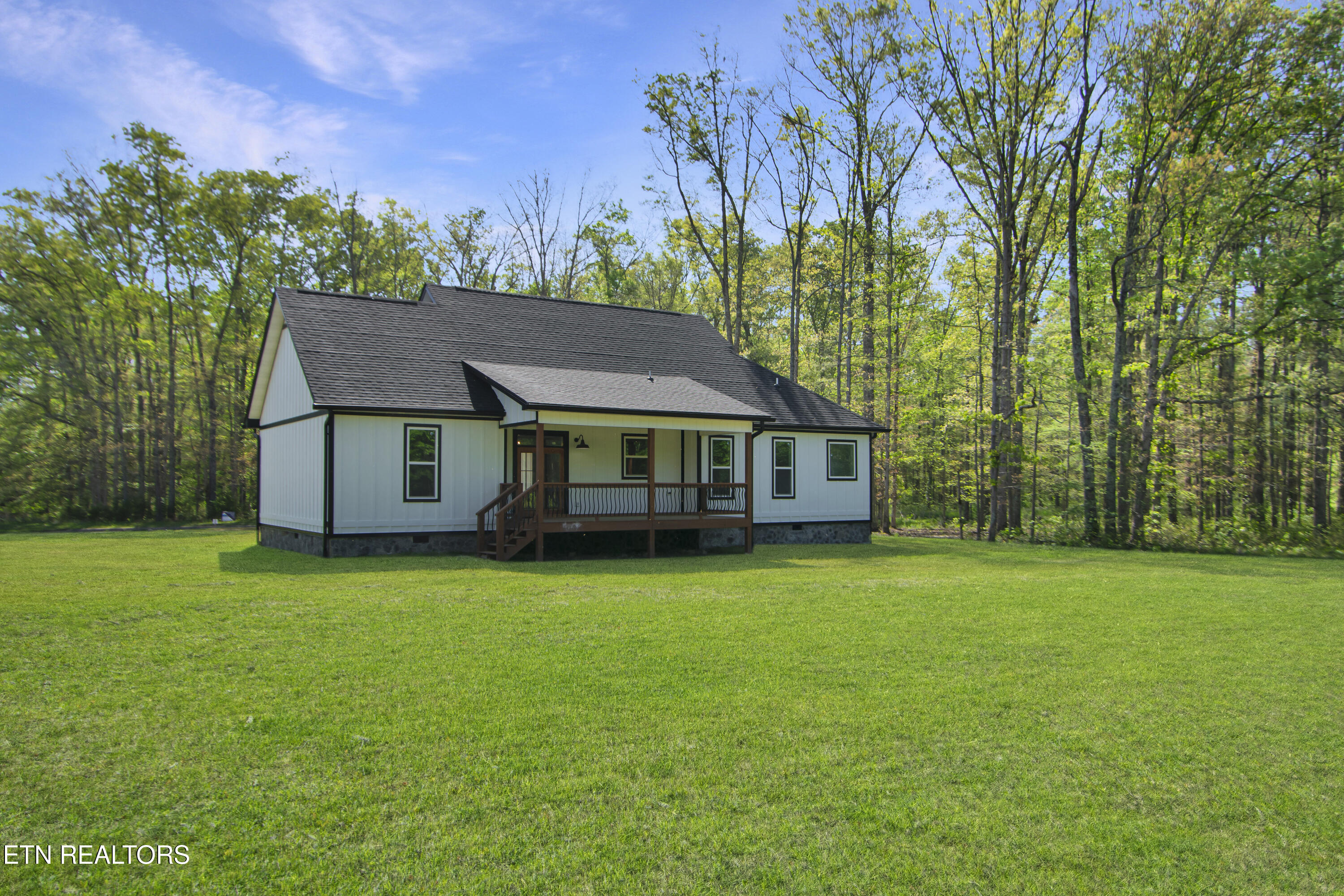 1050 Rachel Drive White Pine TN 37890