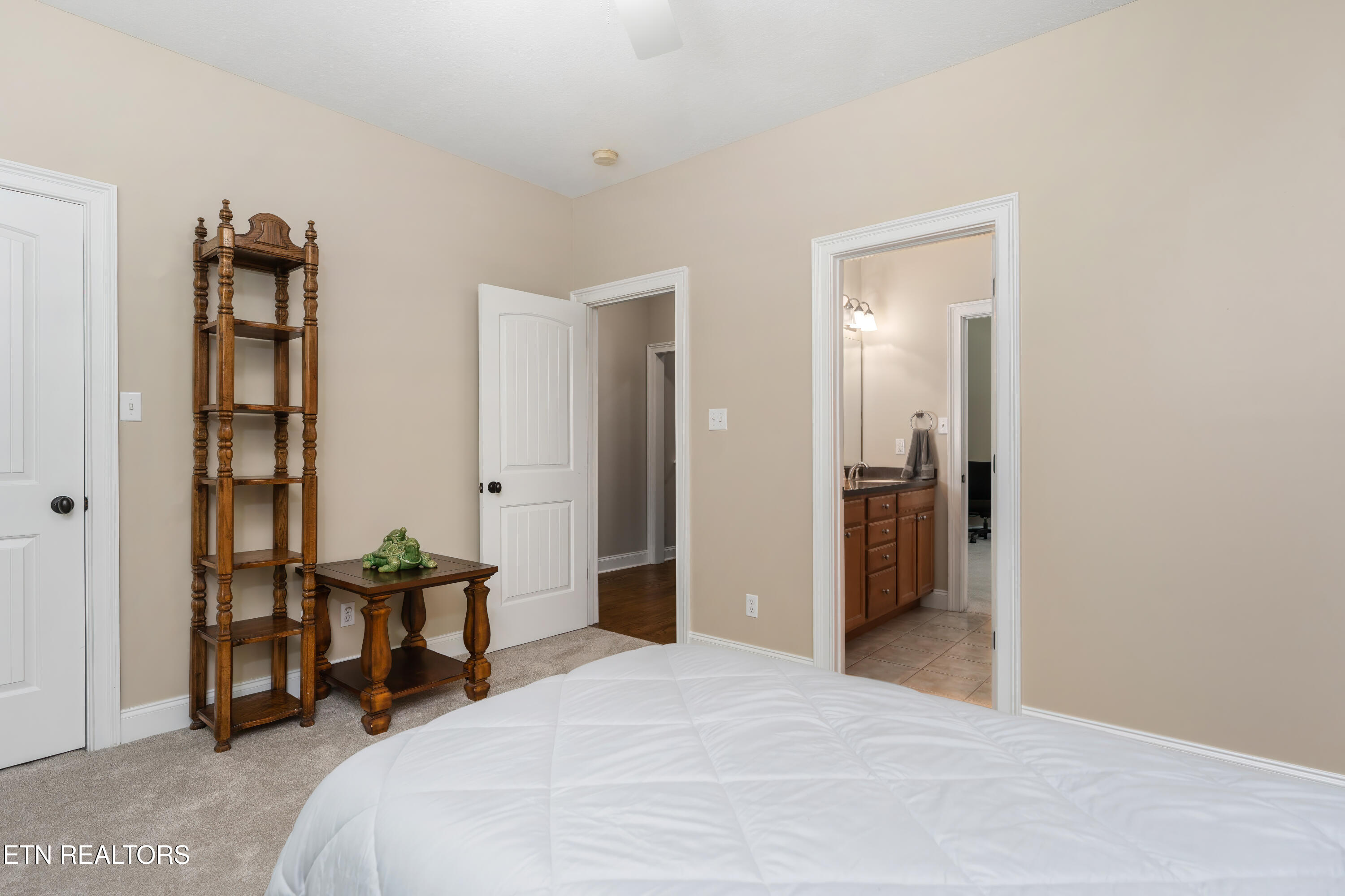 1746 Burnside Drive Maryville TN 37801