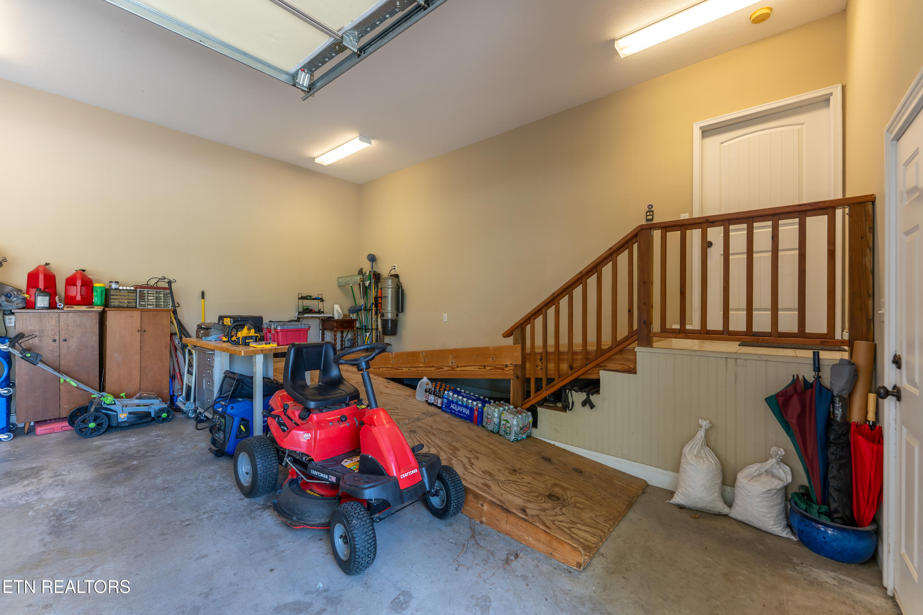 1746 Burnside Drive Maryville TN 37801