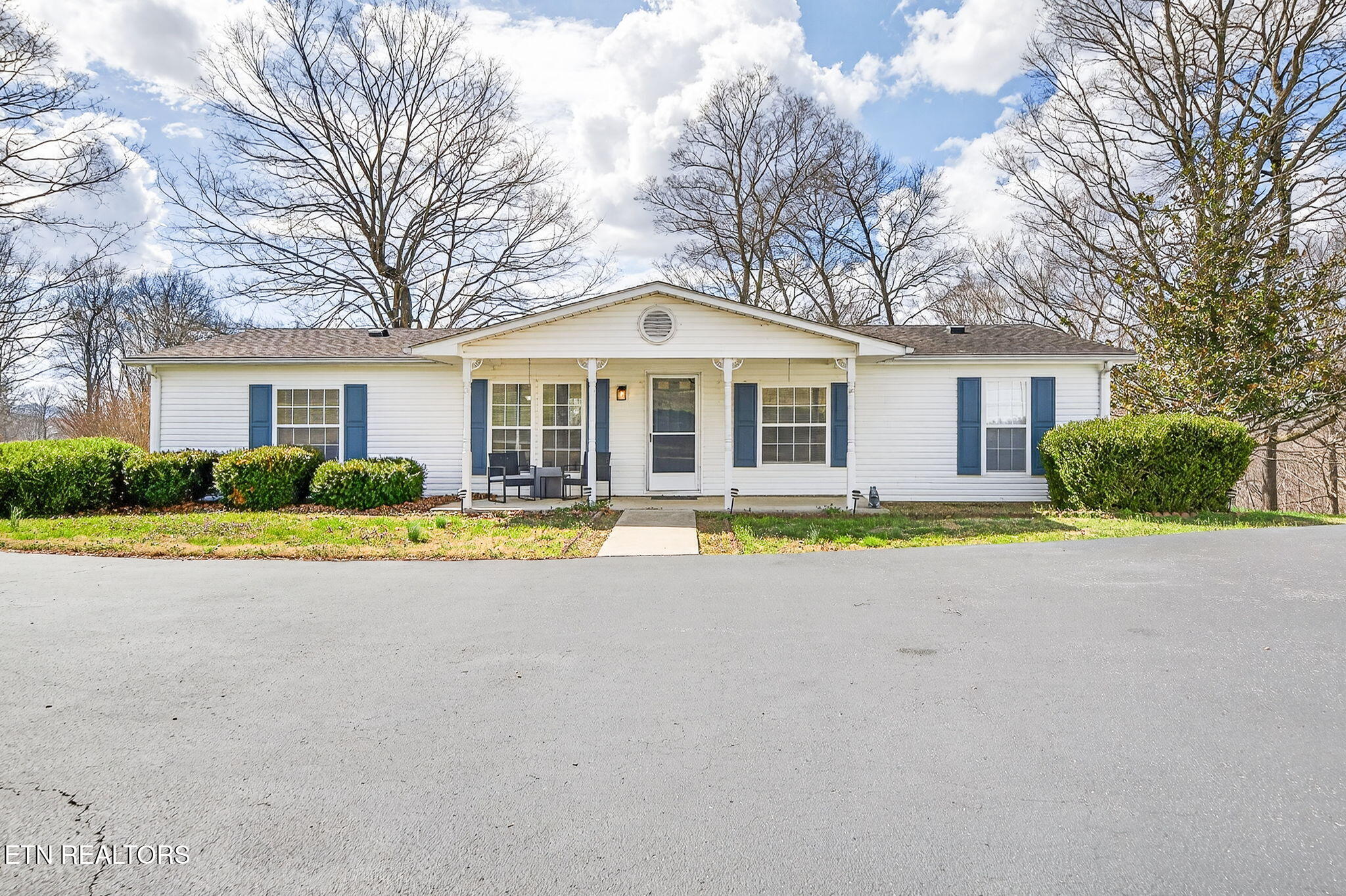 1541 Hassler Loop Byrdstown TN 38549
