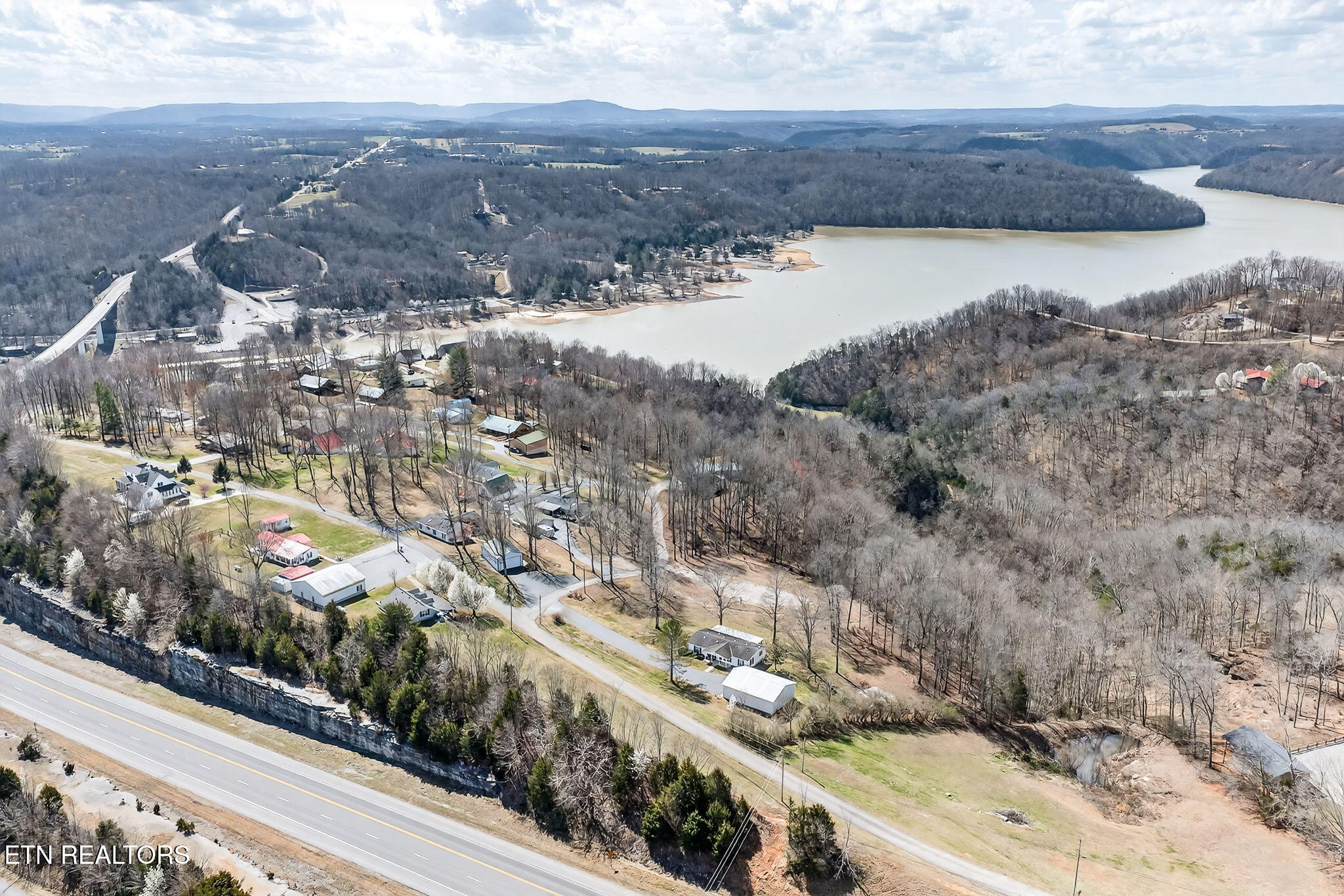 1541 Hassler Loop Byrdstown TN 38549