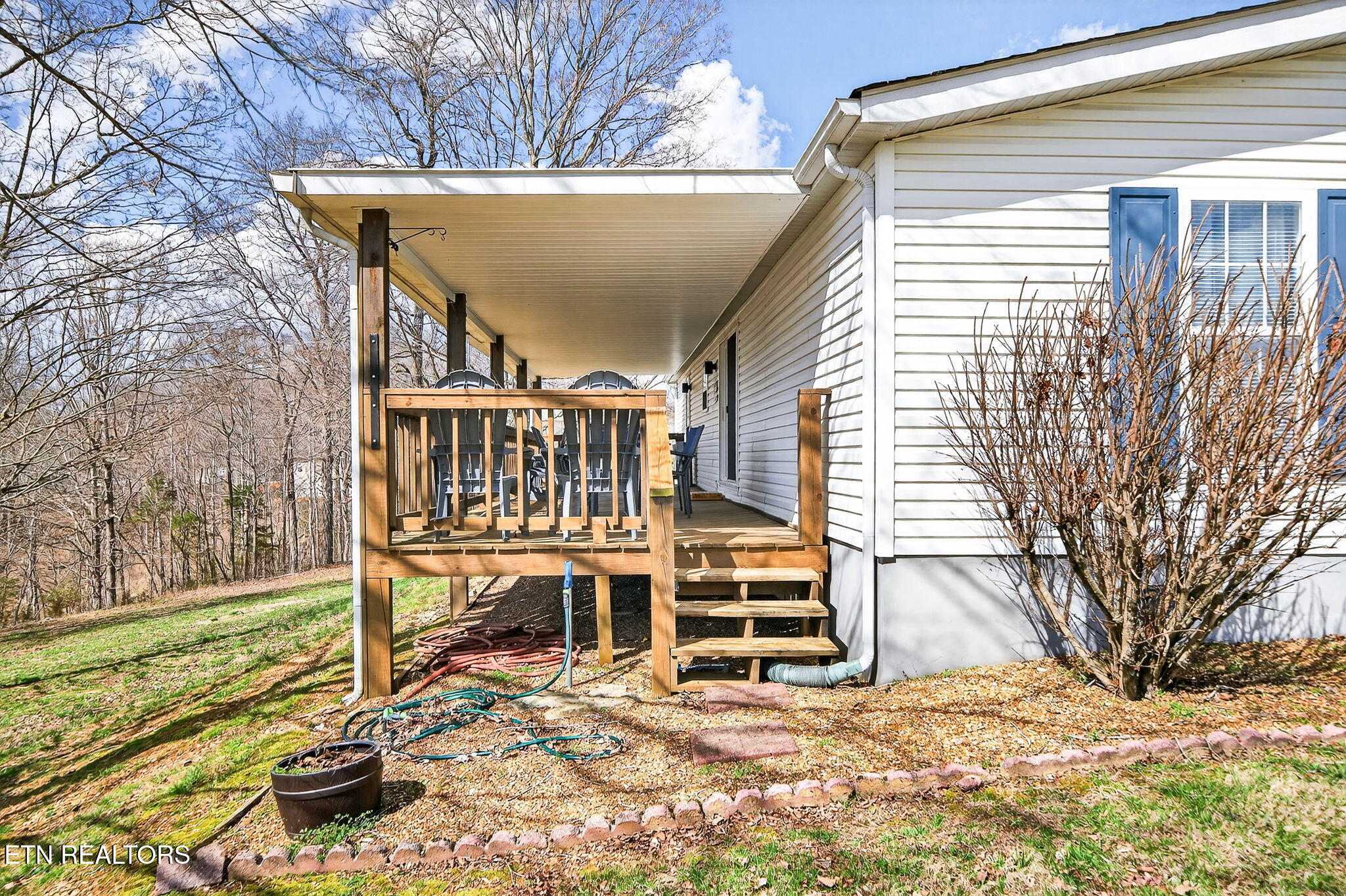 1541 Hassler Loop Byrdstown TN 38549