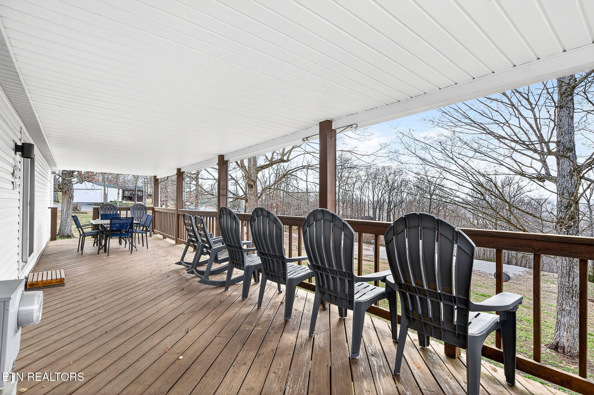 1541 Hassler Loop Byrdstown TN 38549